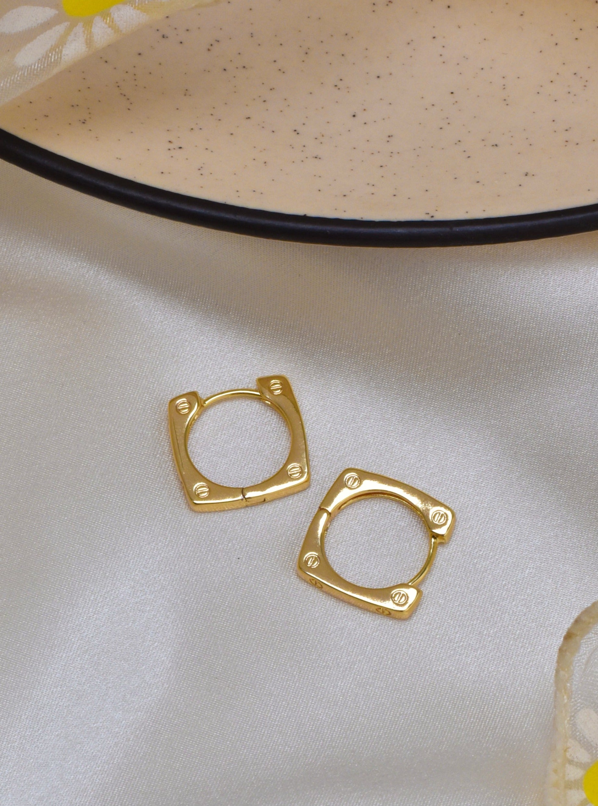 LeCalla Square Hoops