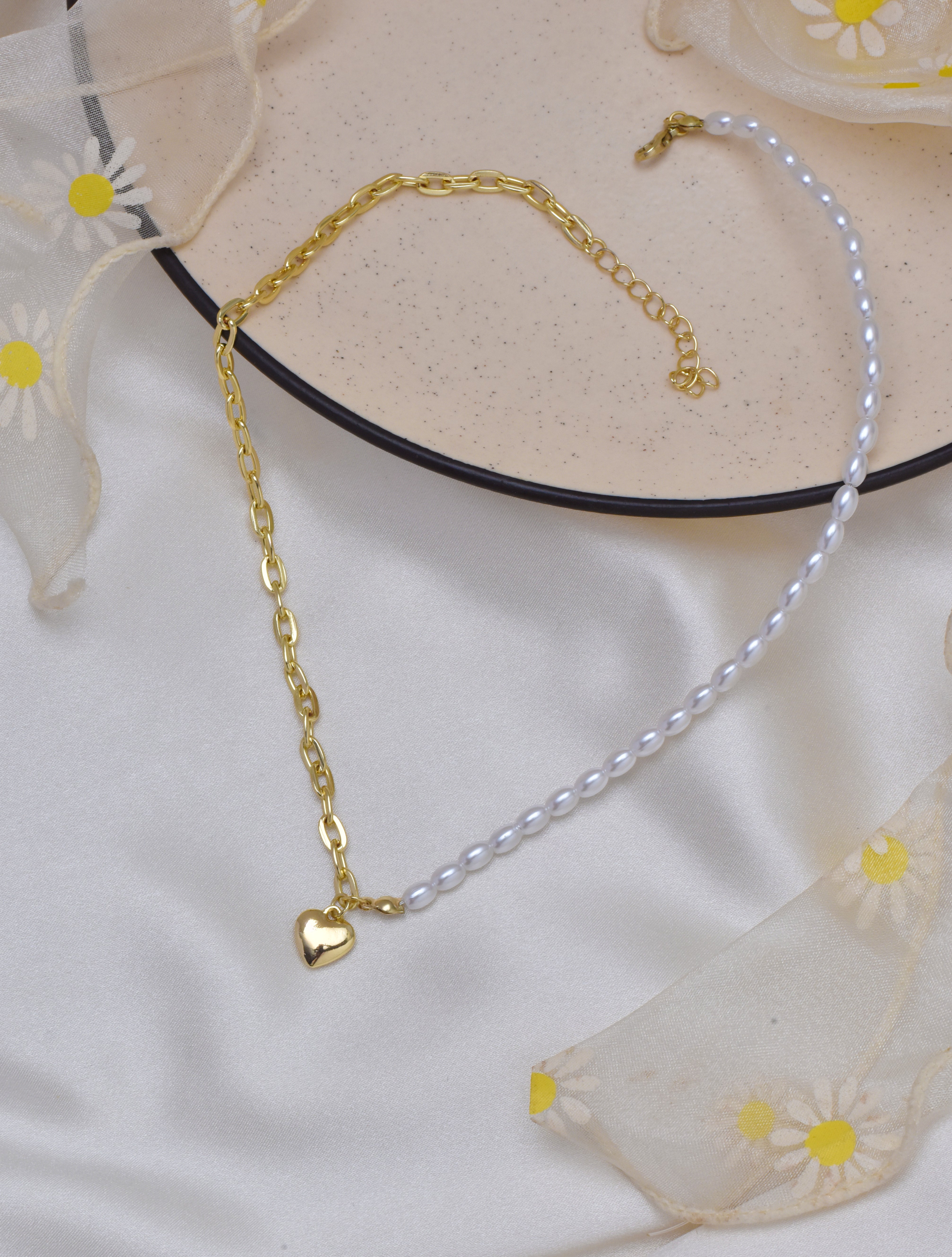 Elegant Pearl Heart Necklace