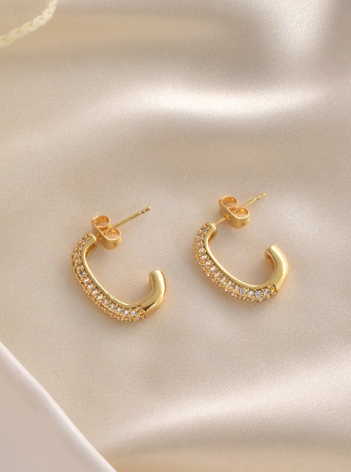 Half Rectangular Hoop Earrings