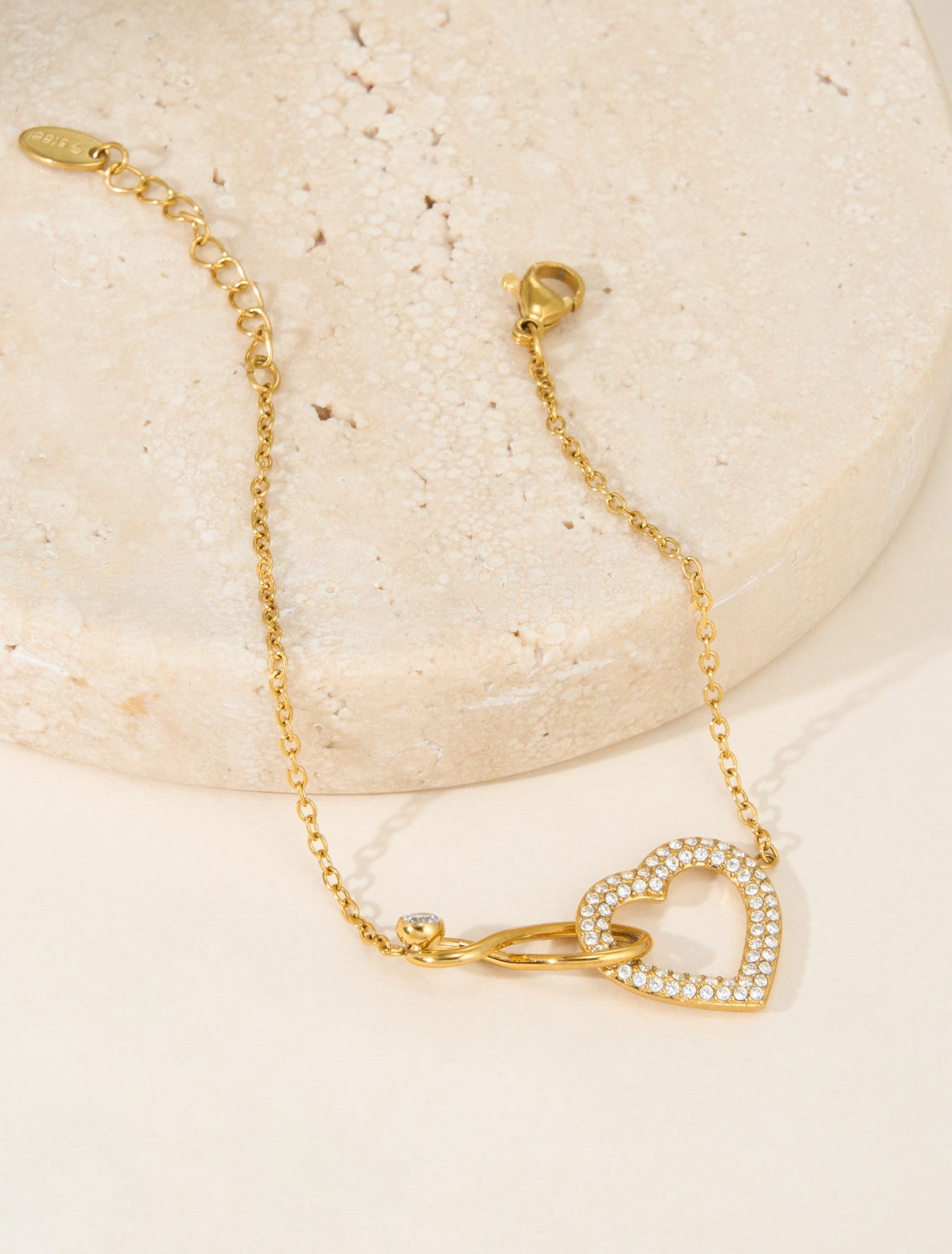 Infinity Heart Tangle