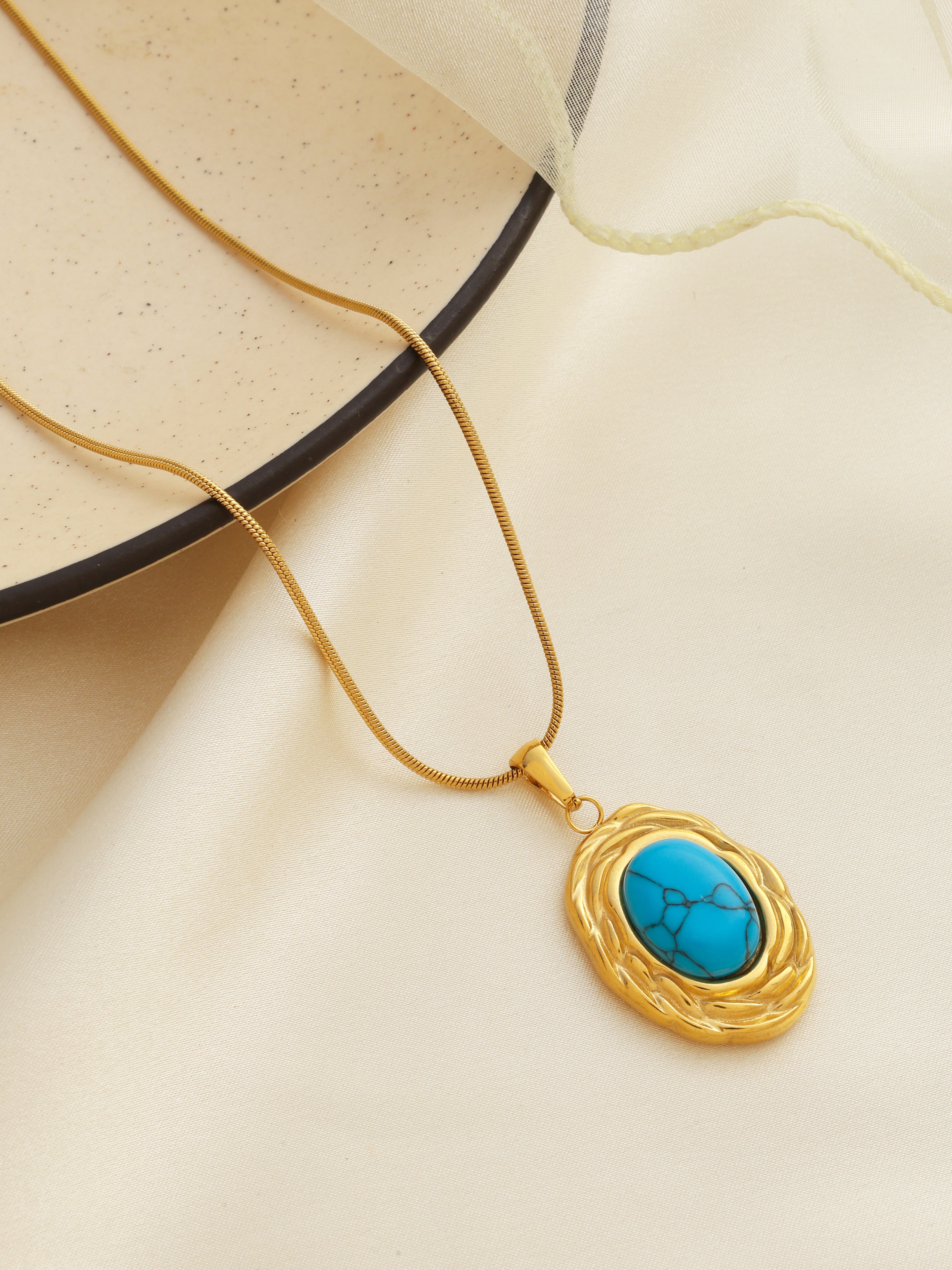 Lune Turquoise Necklace