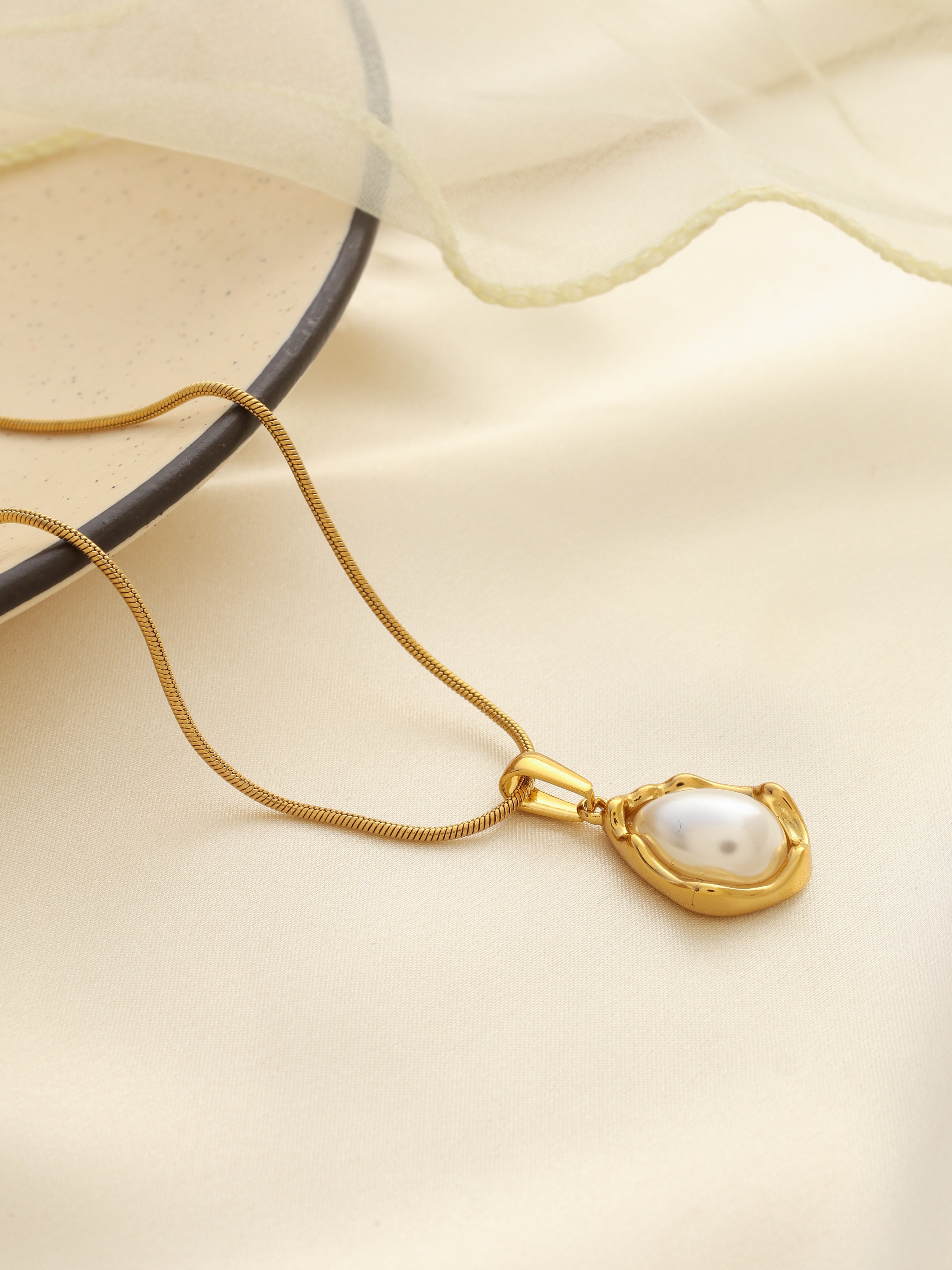 Maizy Necklace