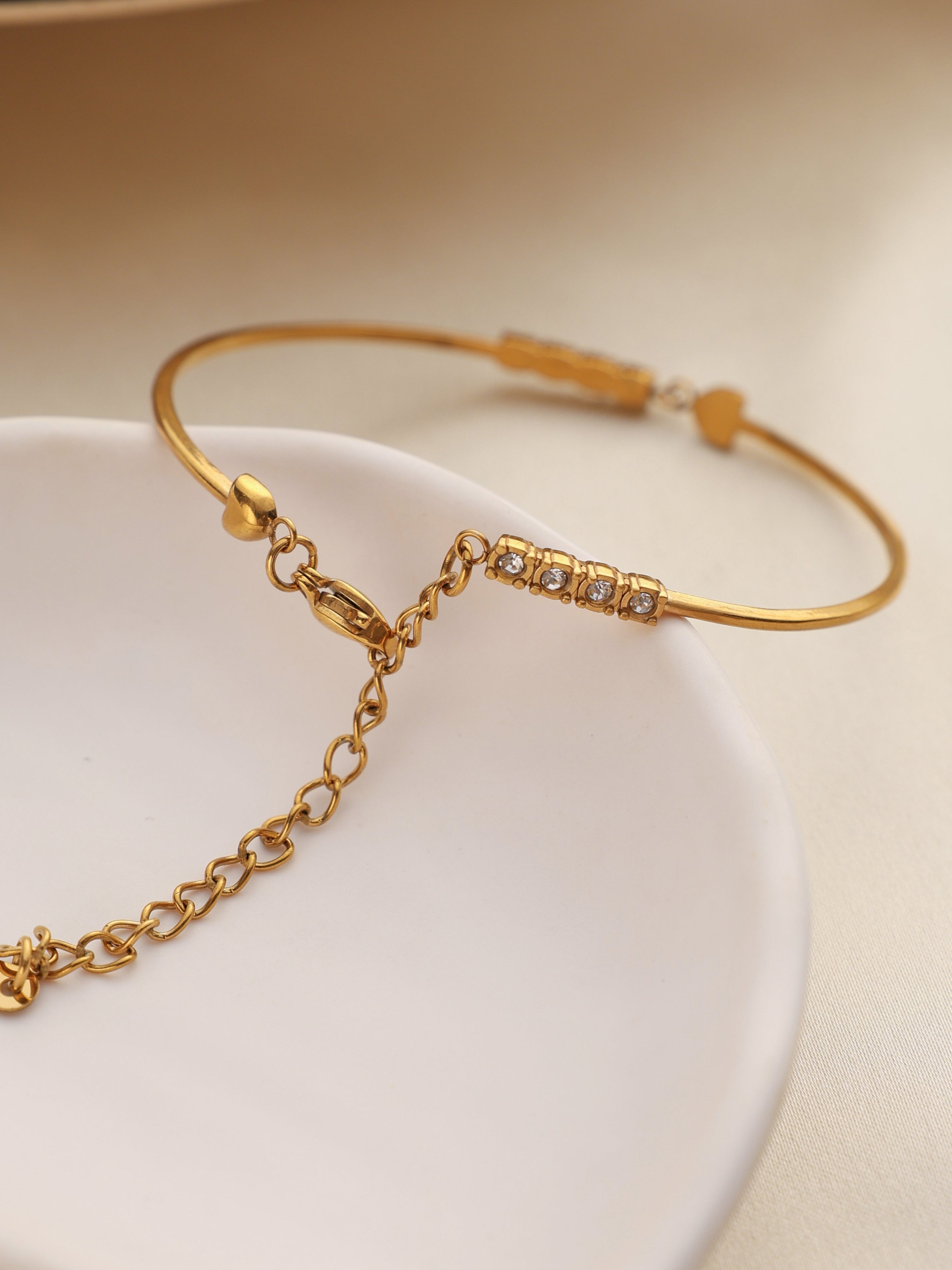 Freya Heart Bracelet