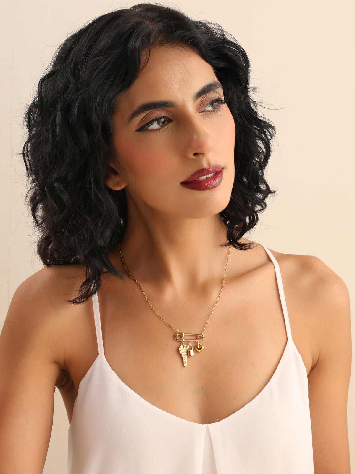 The It-Girl Charm Necklace