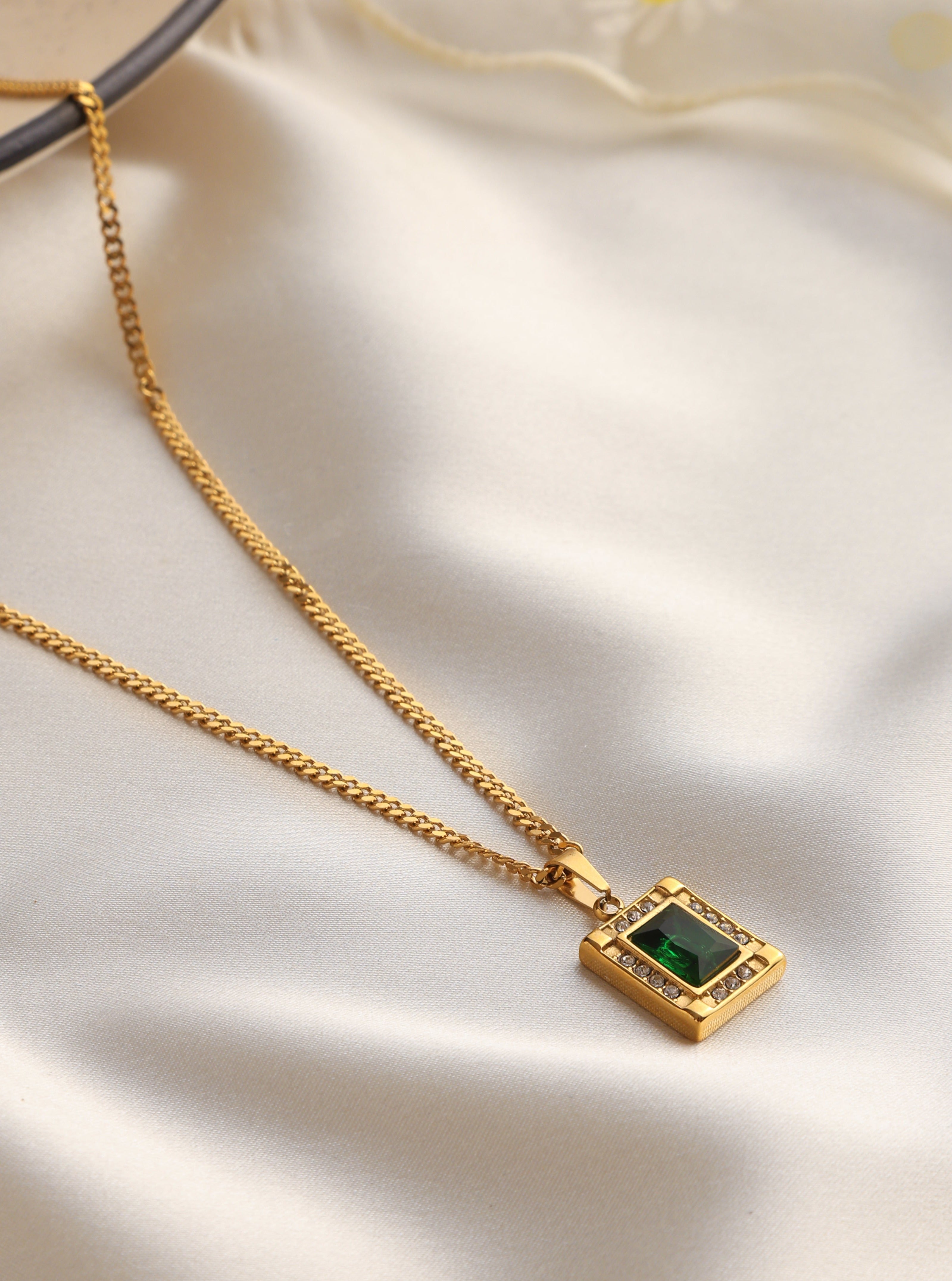 Cherie Emerald Pendant Necklace