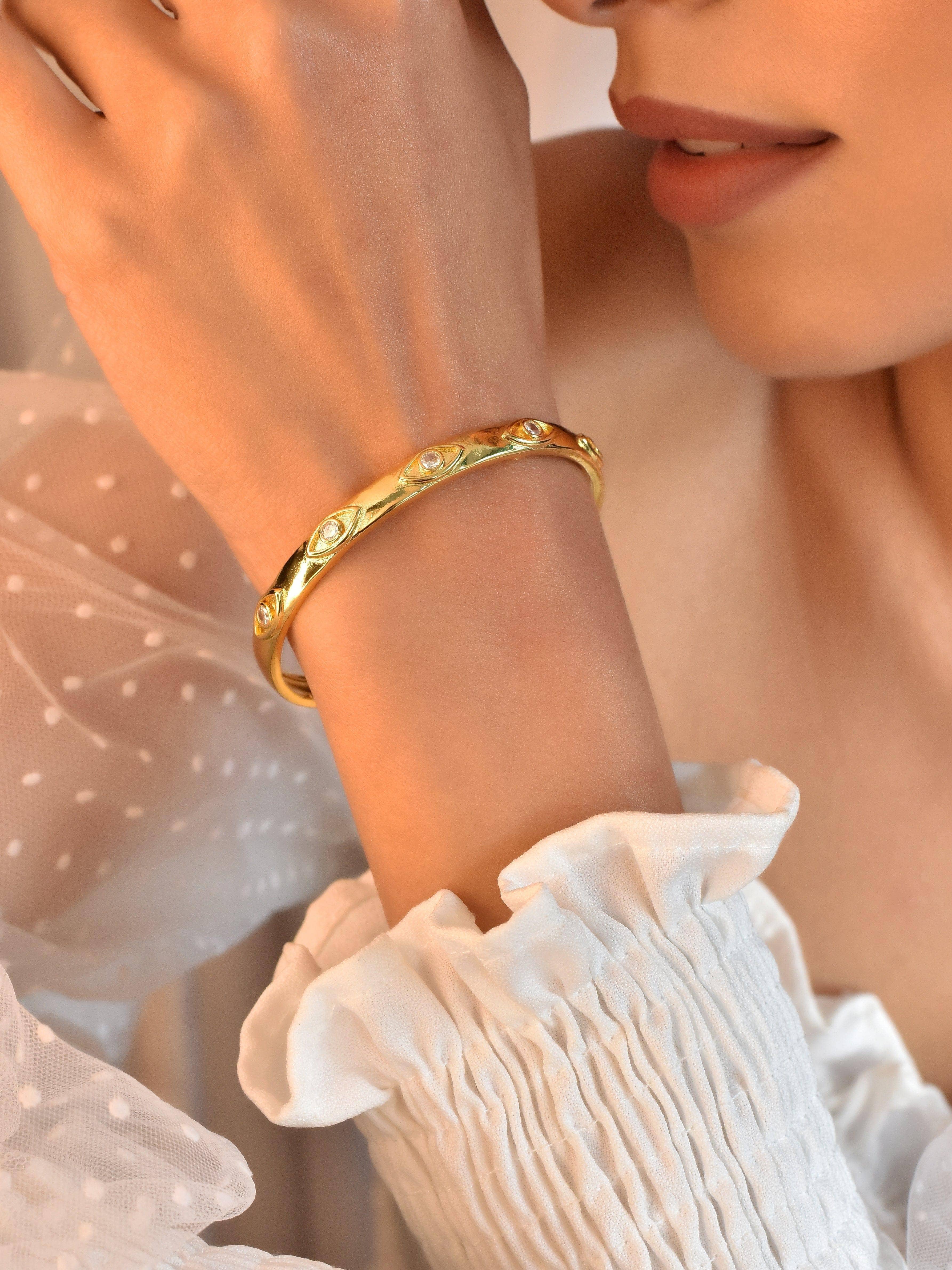 Klissaa bracelet Five Eye Cuff Bangle