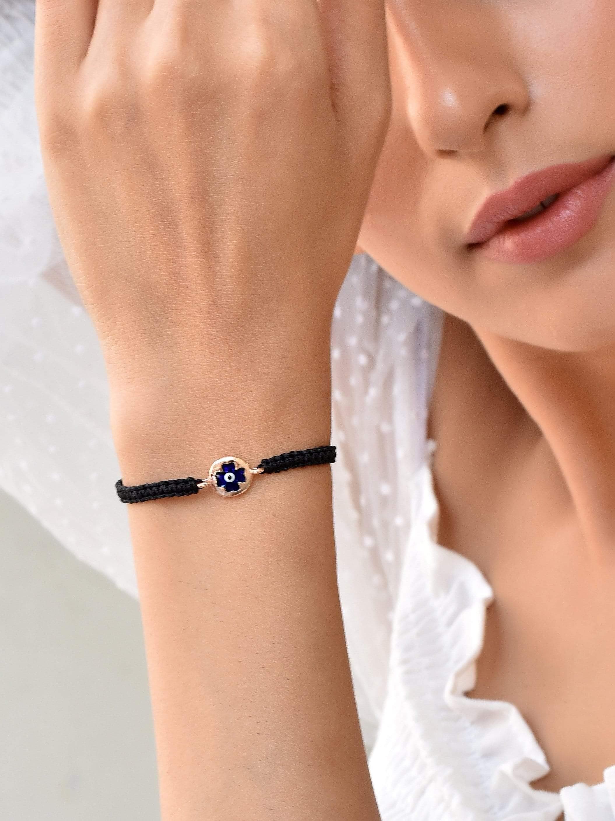 Klissaa bracelet Saturn Black Bracelet-Gold