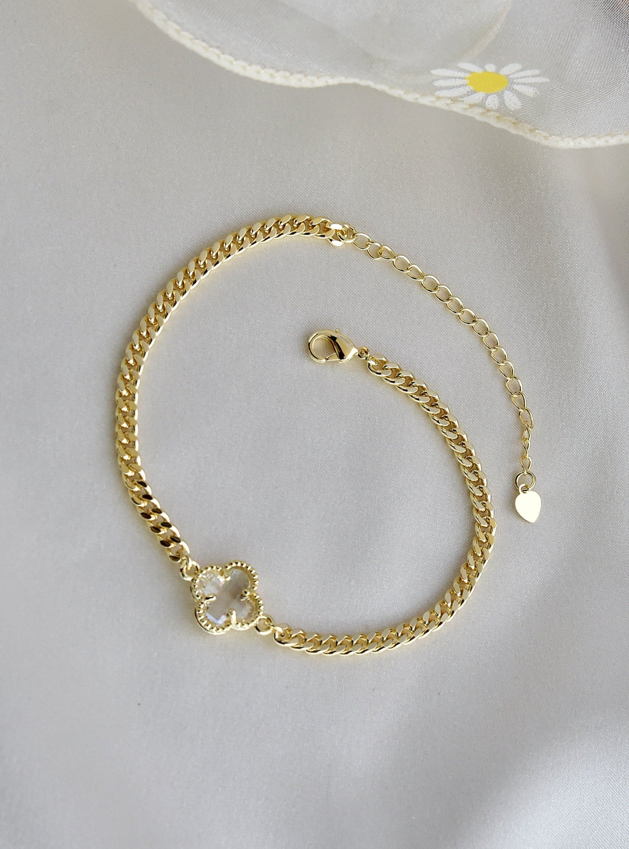 Klissaa Bracelets Clover Goodluck Charm Bracelet