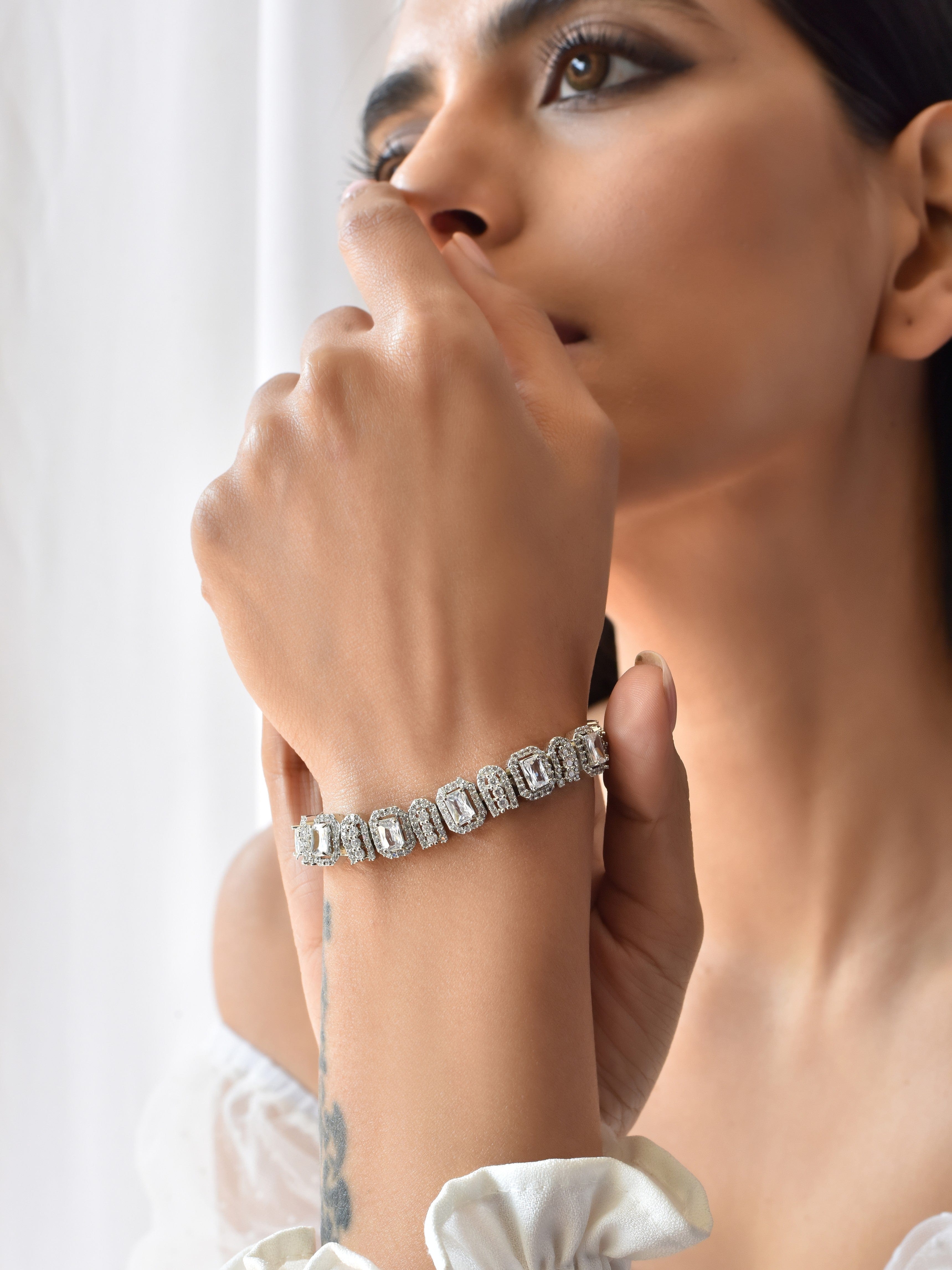 Klissaa Bracelets Vivian Tennis Bracelet