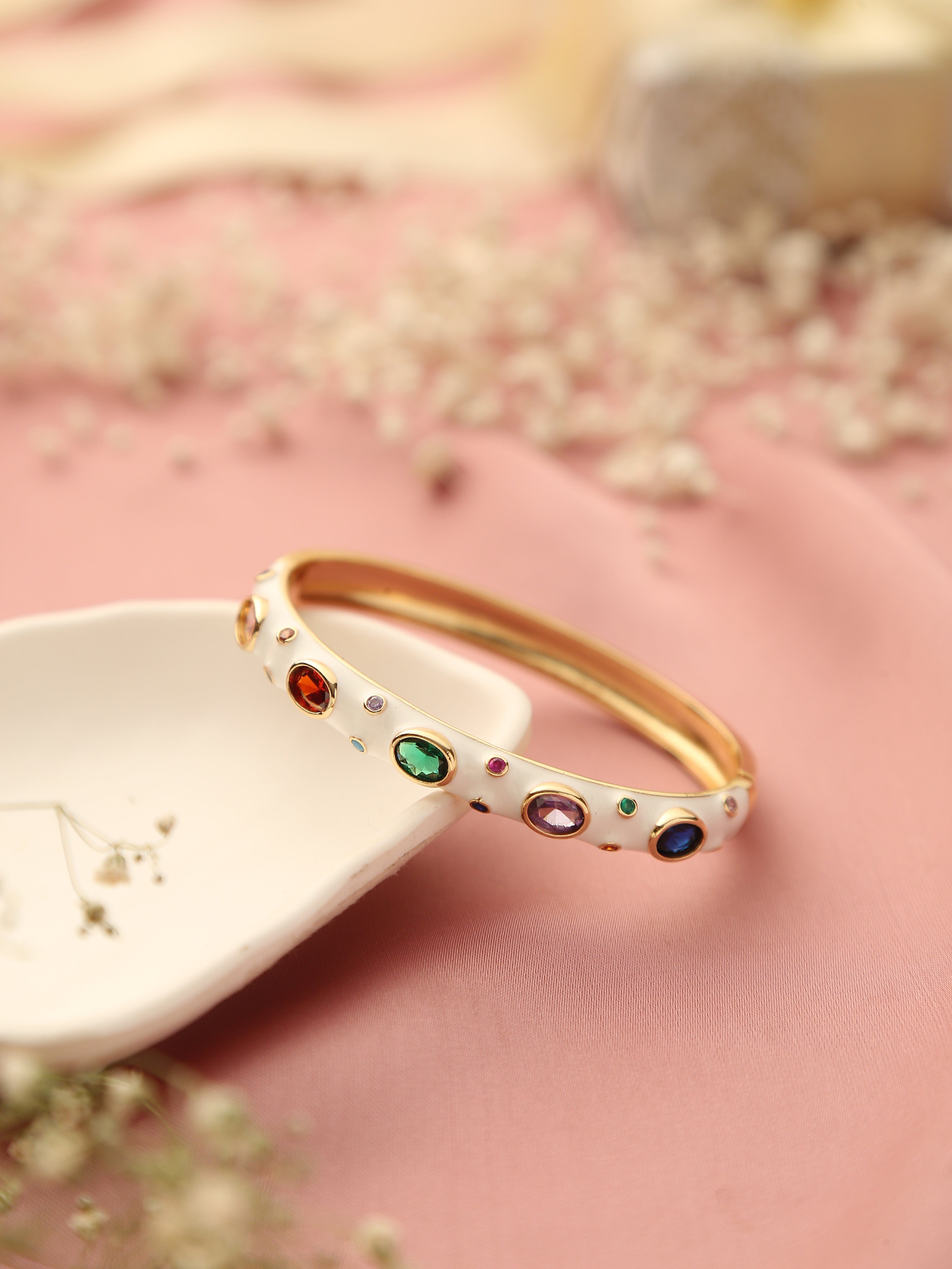 Klissaa Bracelets White Rainbow Bangle