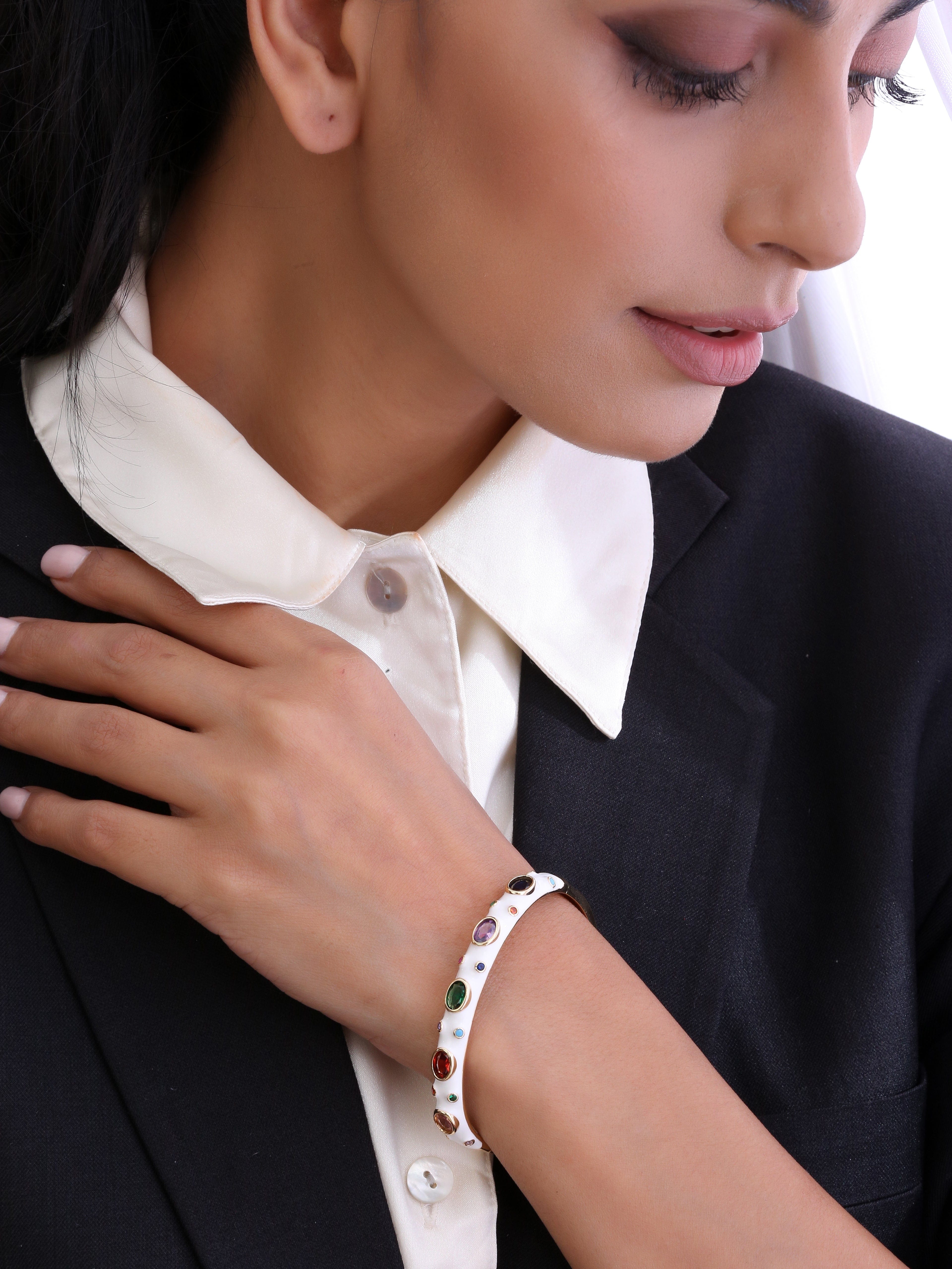 Klissaa Bracelets White Rainbow Bangle