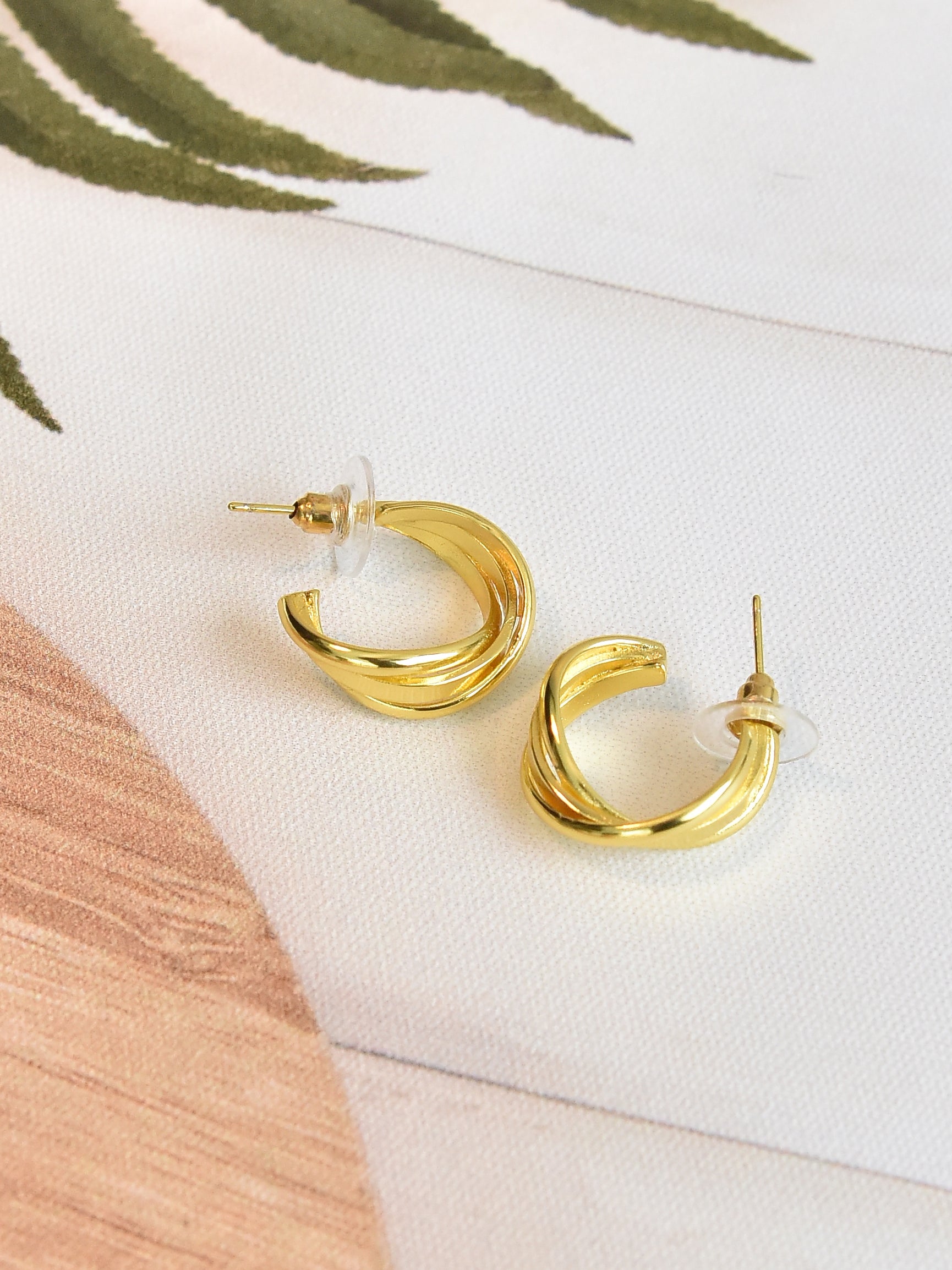 Klissaa Earrings Chic Gold Twisted Hoop Earrings