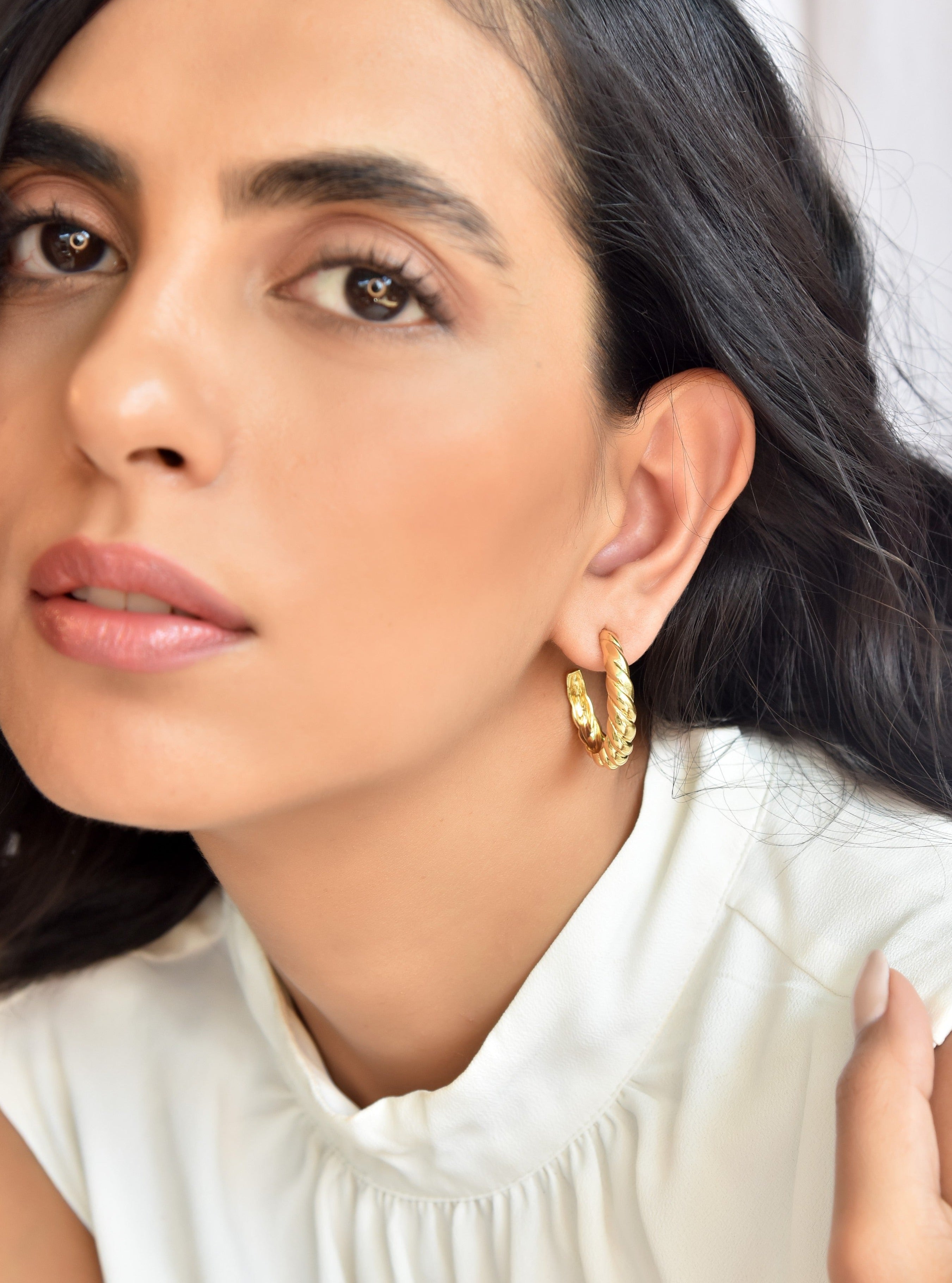 Klissaa Earrings Croissant Hoops