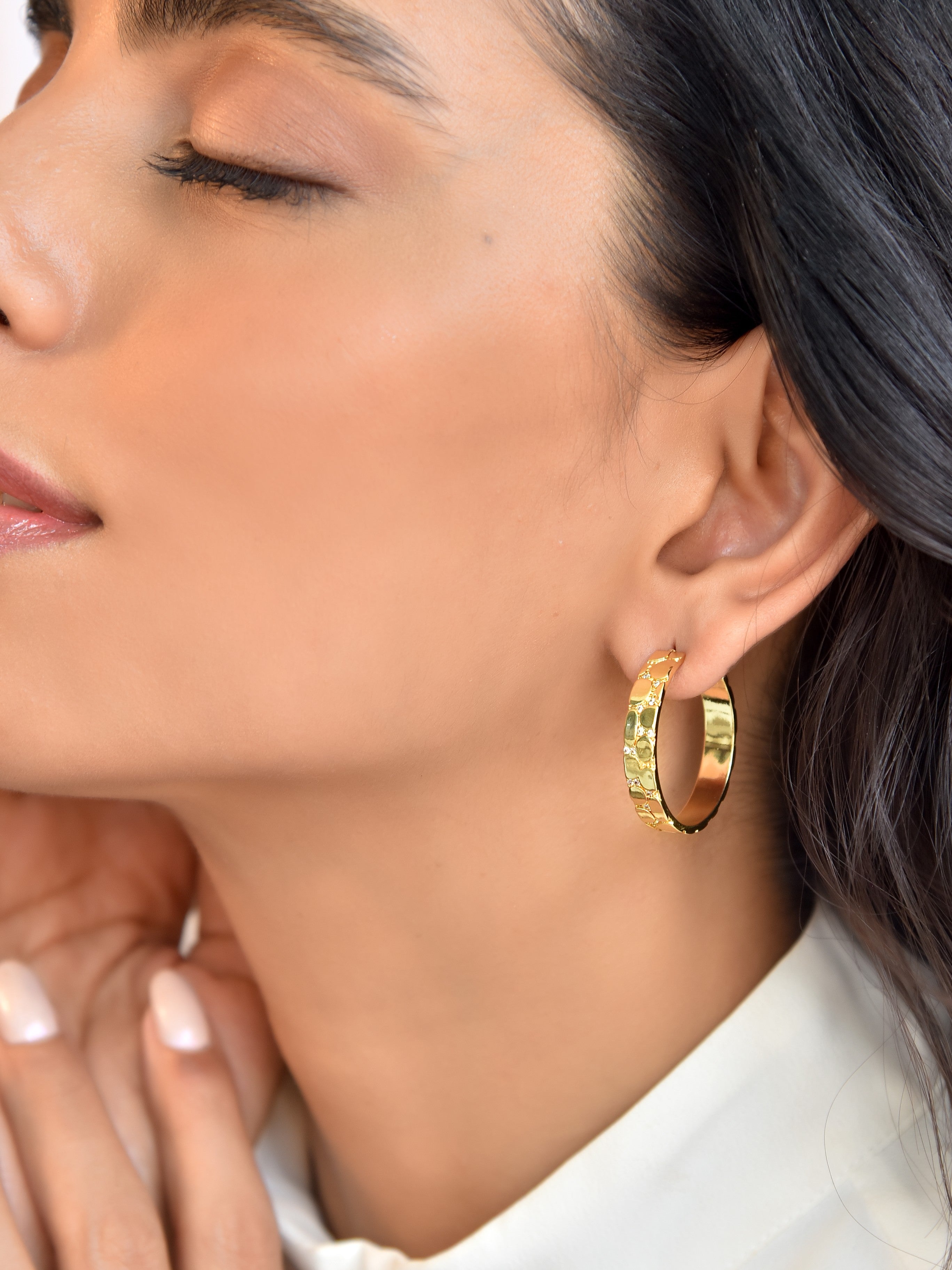 Klissaa Earrings Glittering Gold Hoops By Klissaa