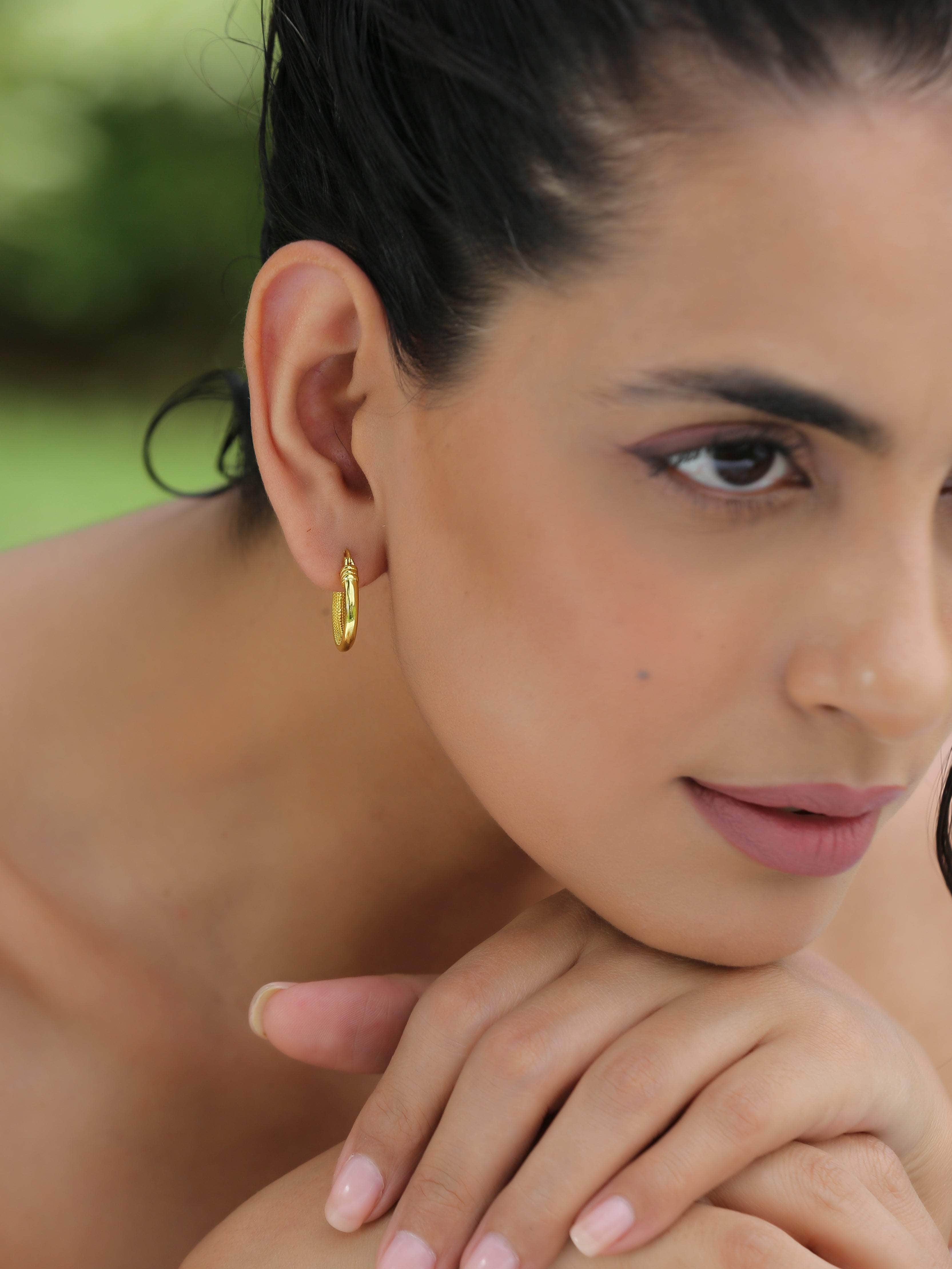 Klissaa Earrings Kairo Gold Hoop Earrings