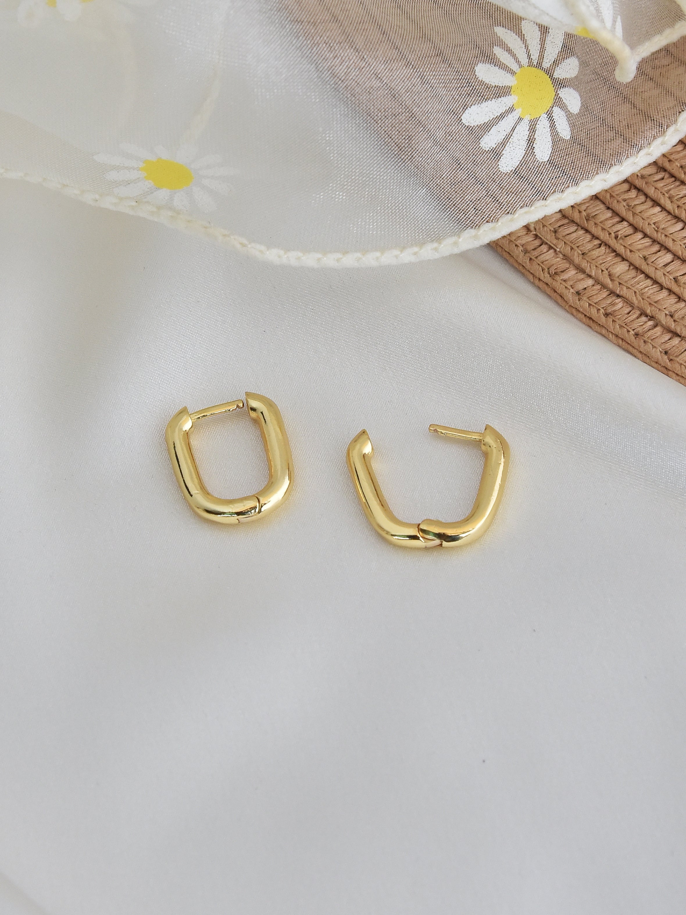 Klissaa Earrings Klissaa Rectangular Hoops