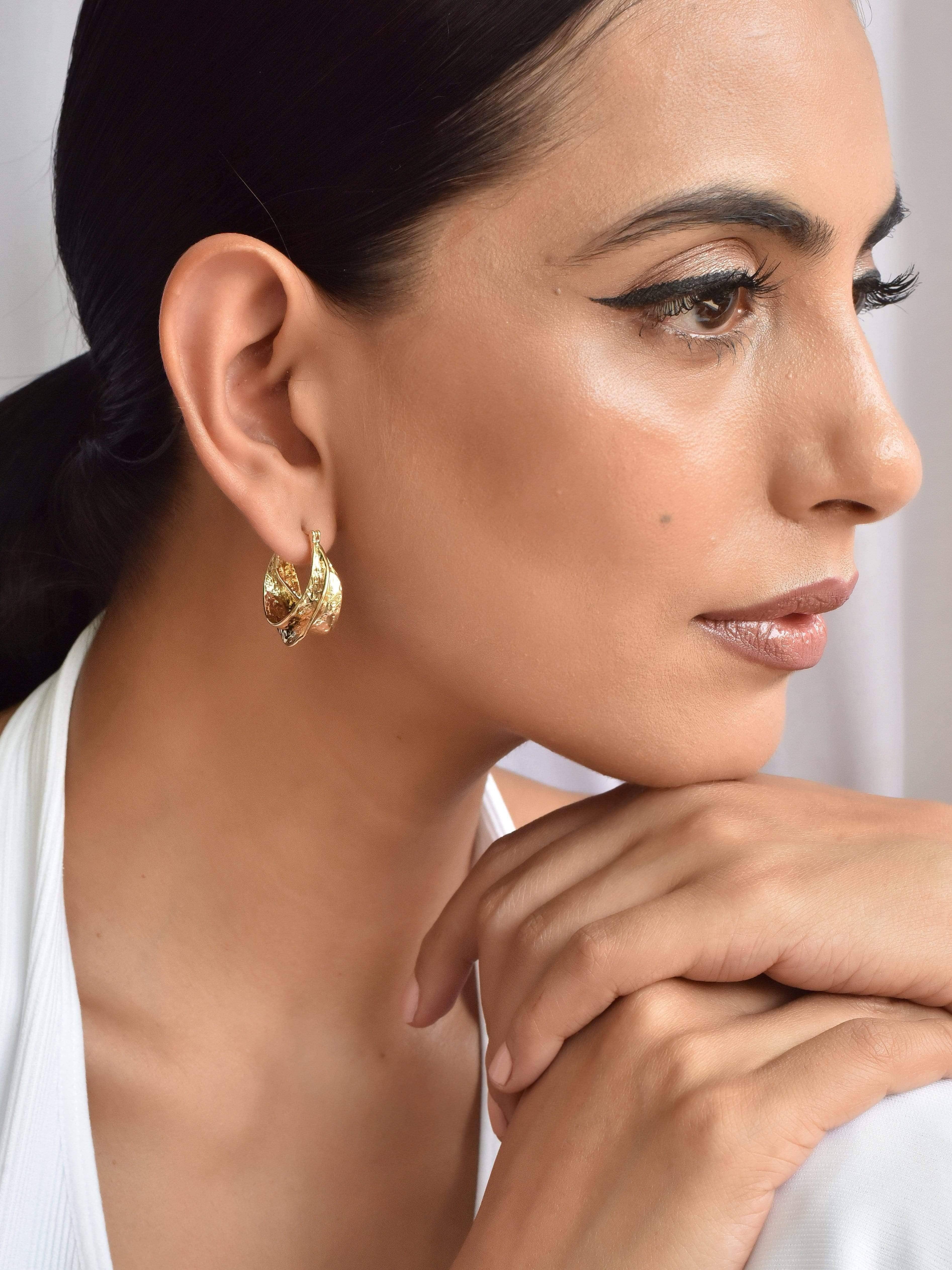 Klissaa earrings Klissaa Statement Curved Hoop Earrings