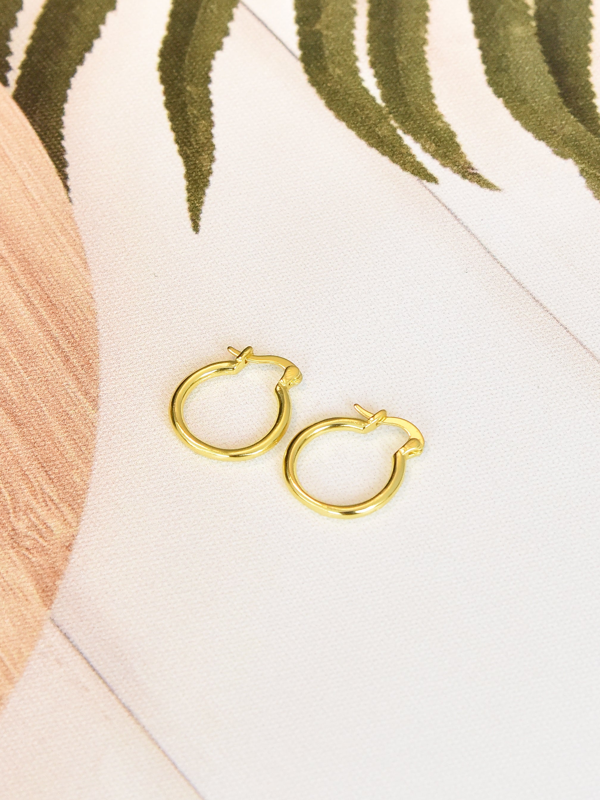 Klissaa Earrings Mini Medium Hoops