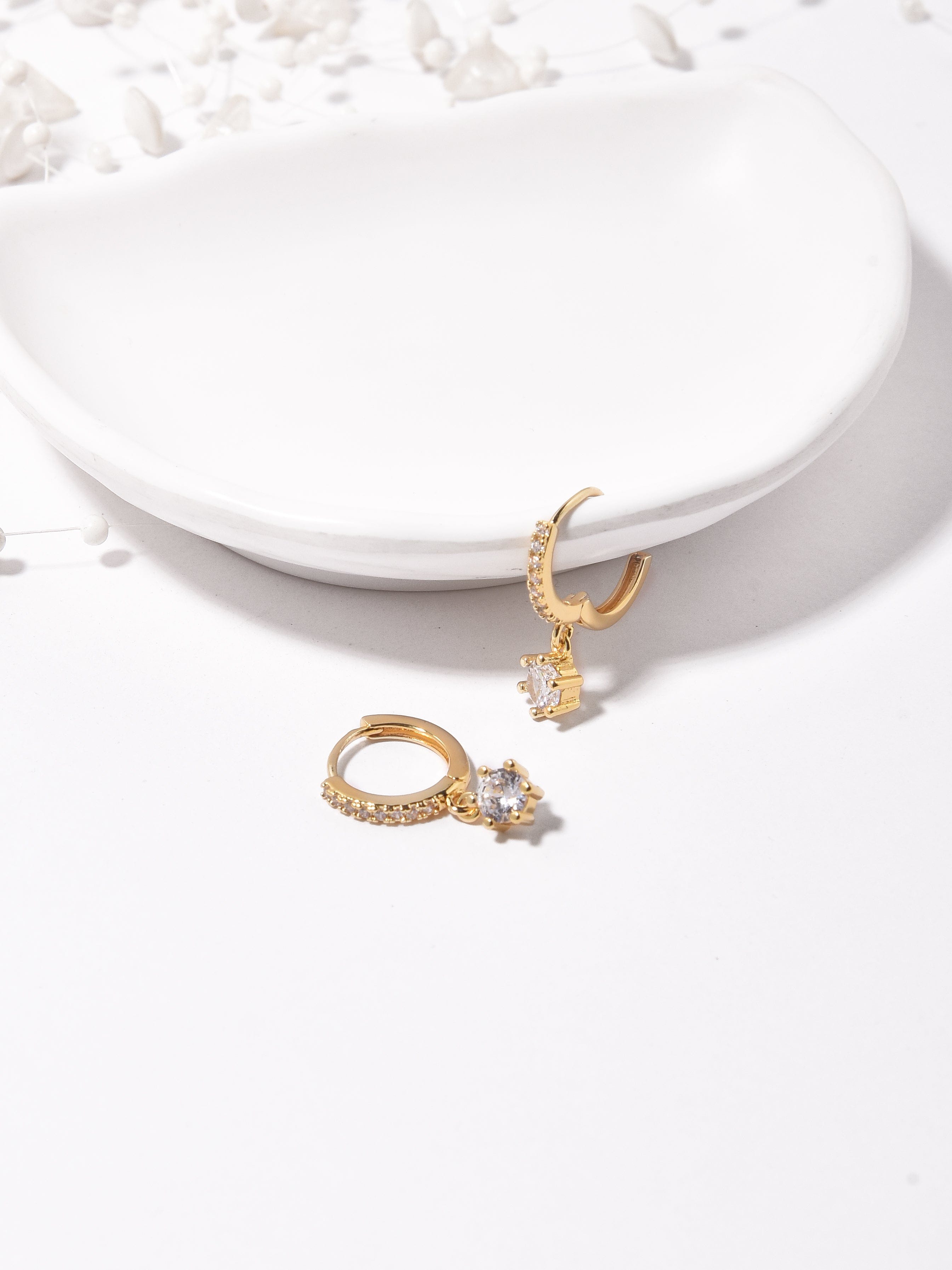 Klissaa earrings Solitaire Dangle & Drop Earrings