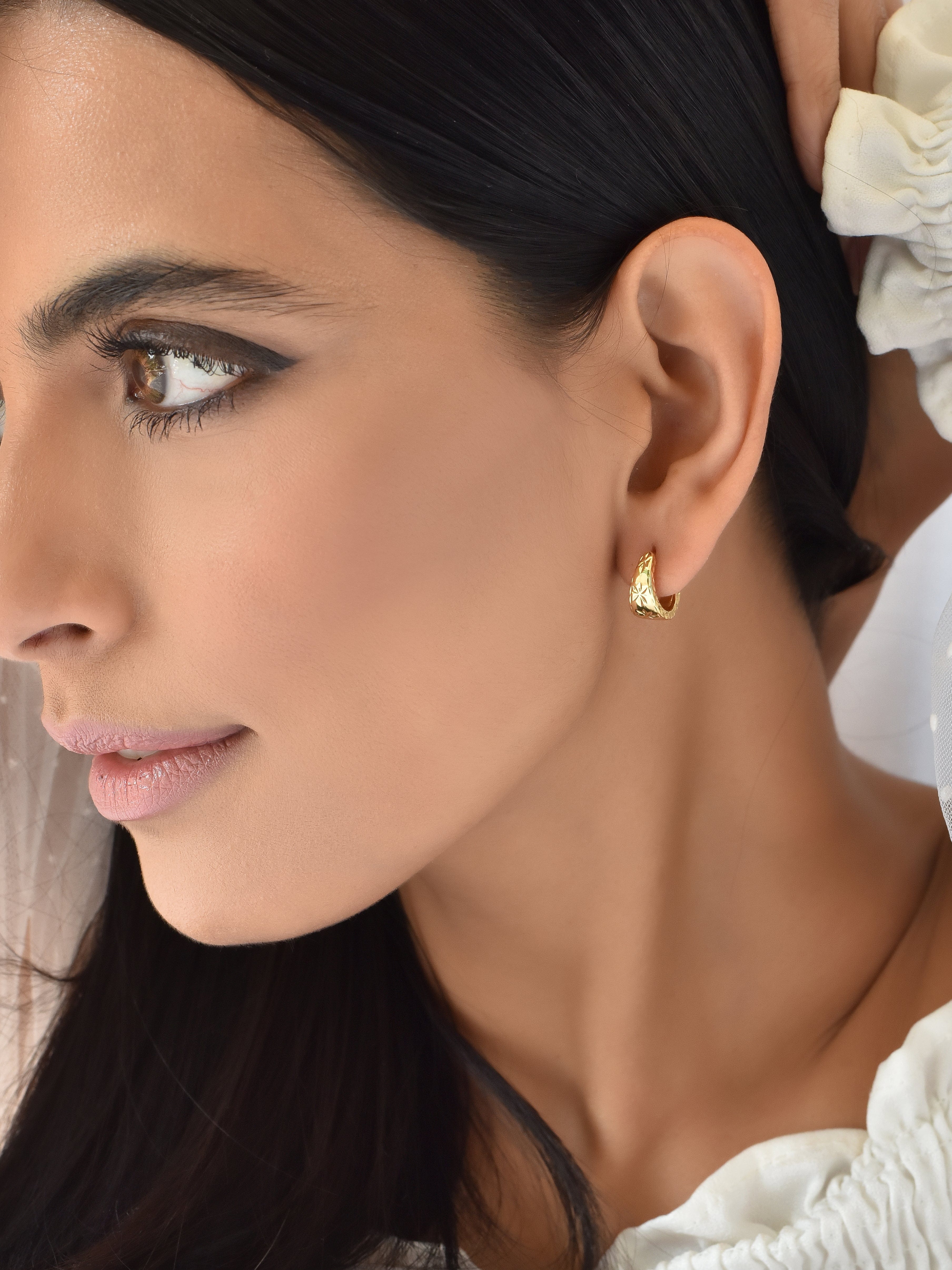 Klissaa earrings Starry Gaze Mini Hoops