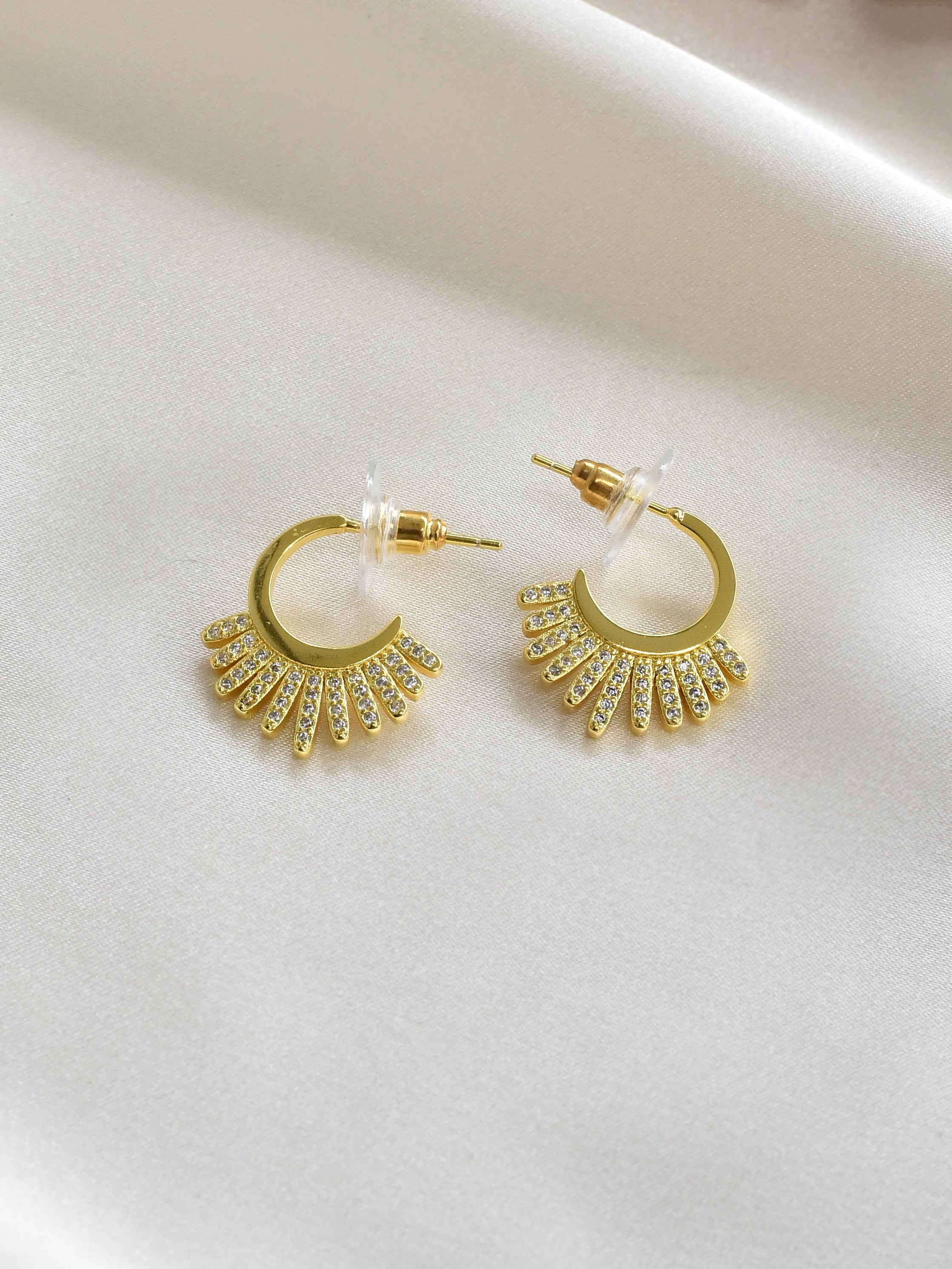 Klissaa Earrings Sunshine Zirconia Huggies