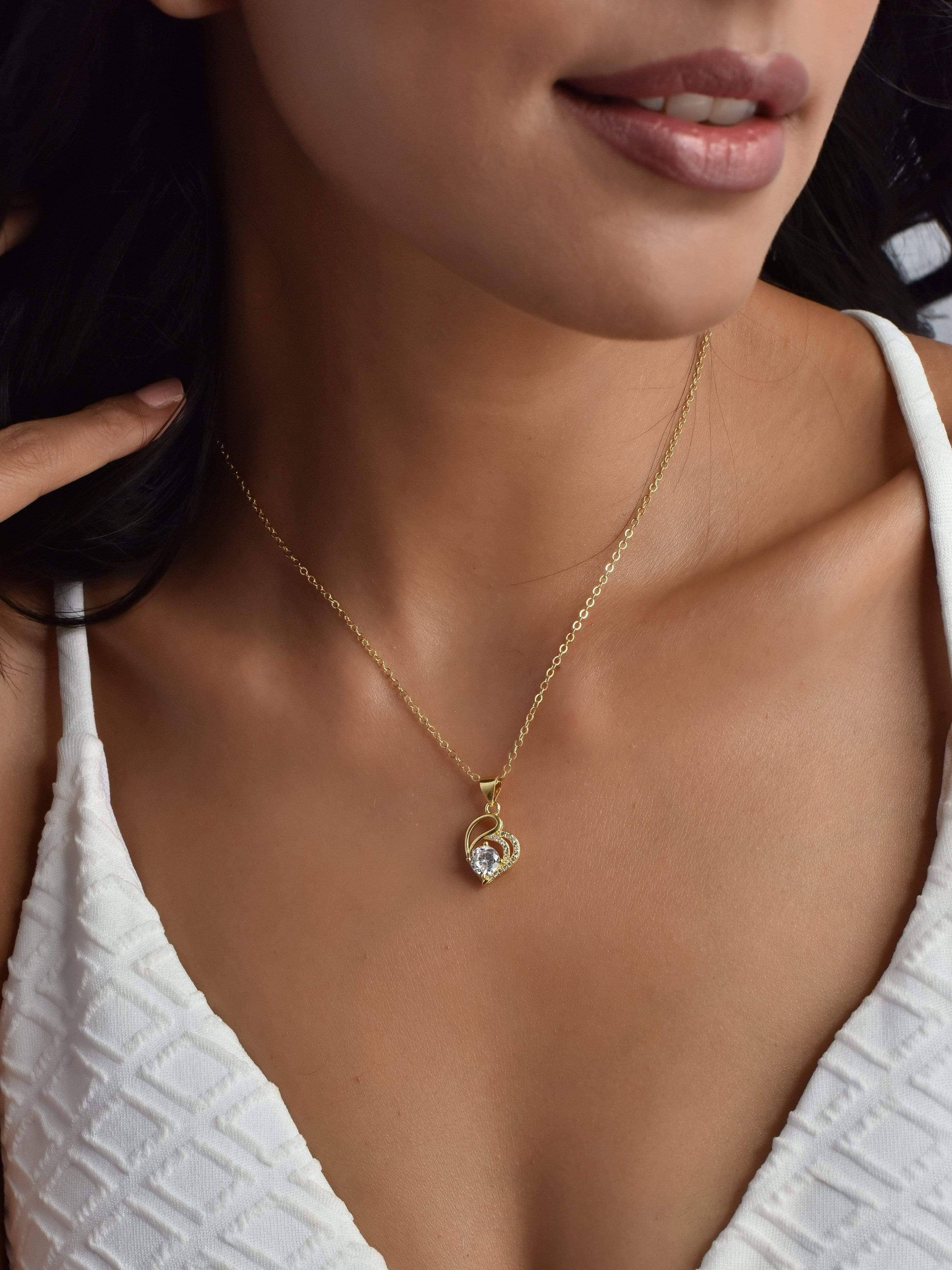 Klissaa necklace Gold Plated Solitaire Heart Necklace