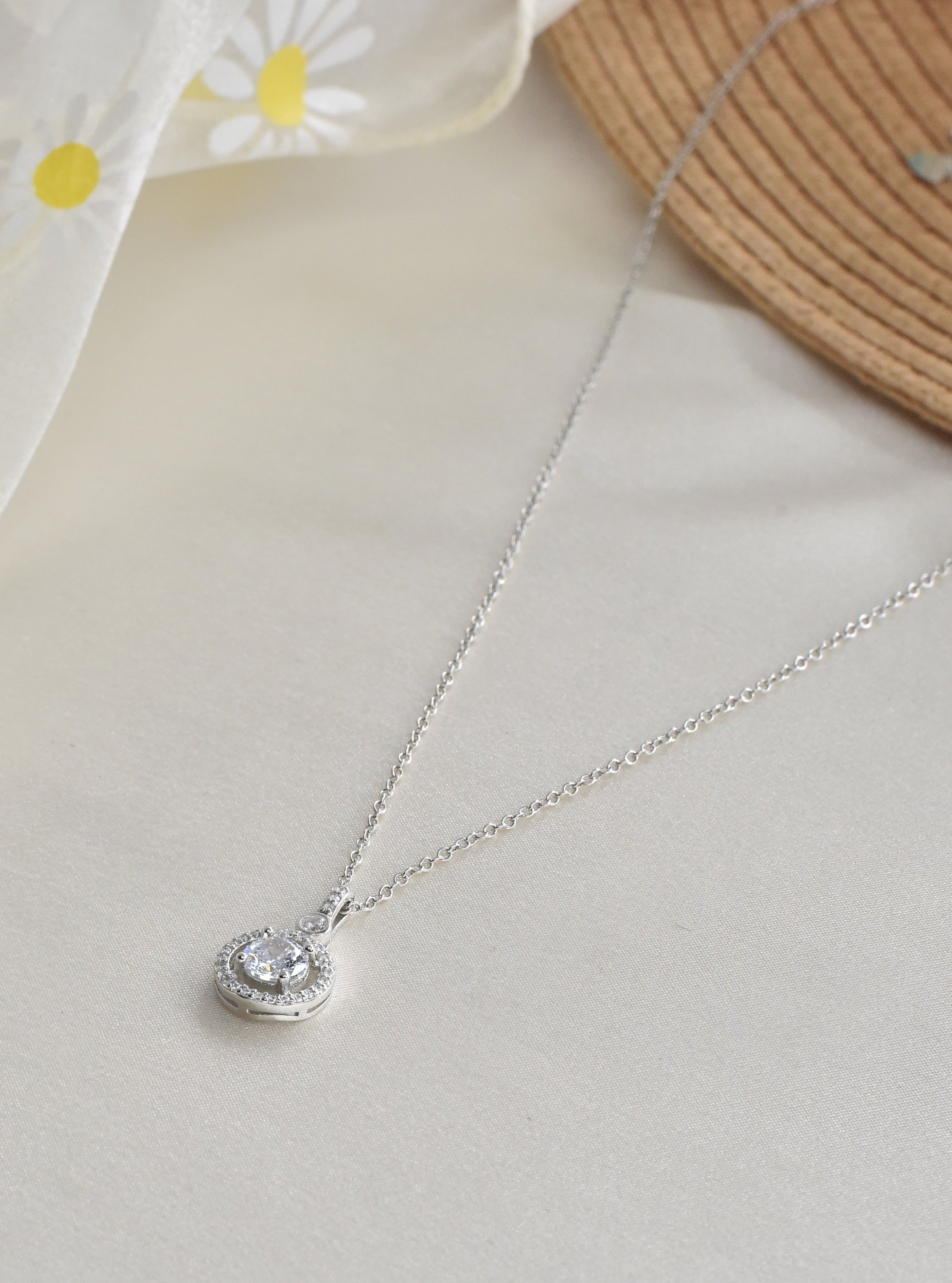 Klissaa Necklaces 925 Silver Dazzle Necklace