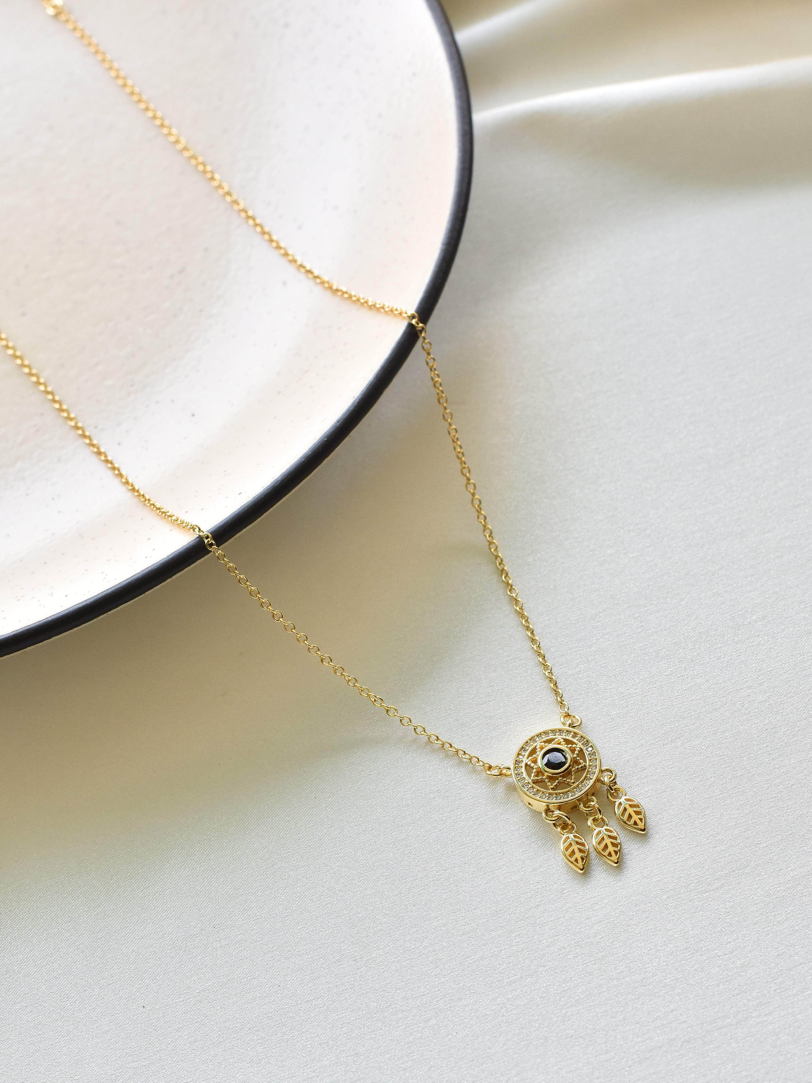 Klissaa Necklaces Dreamcatcher Necklace