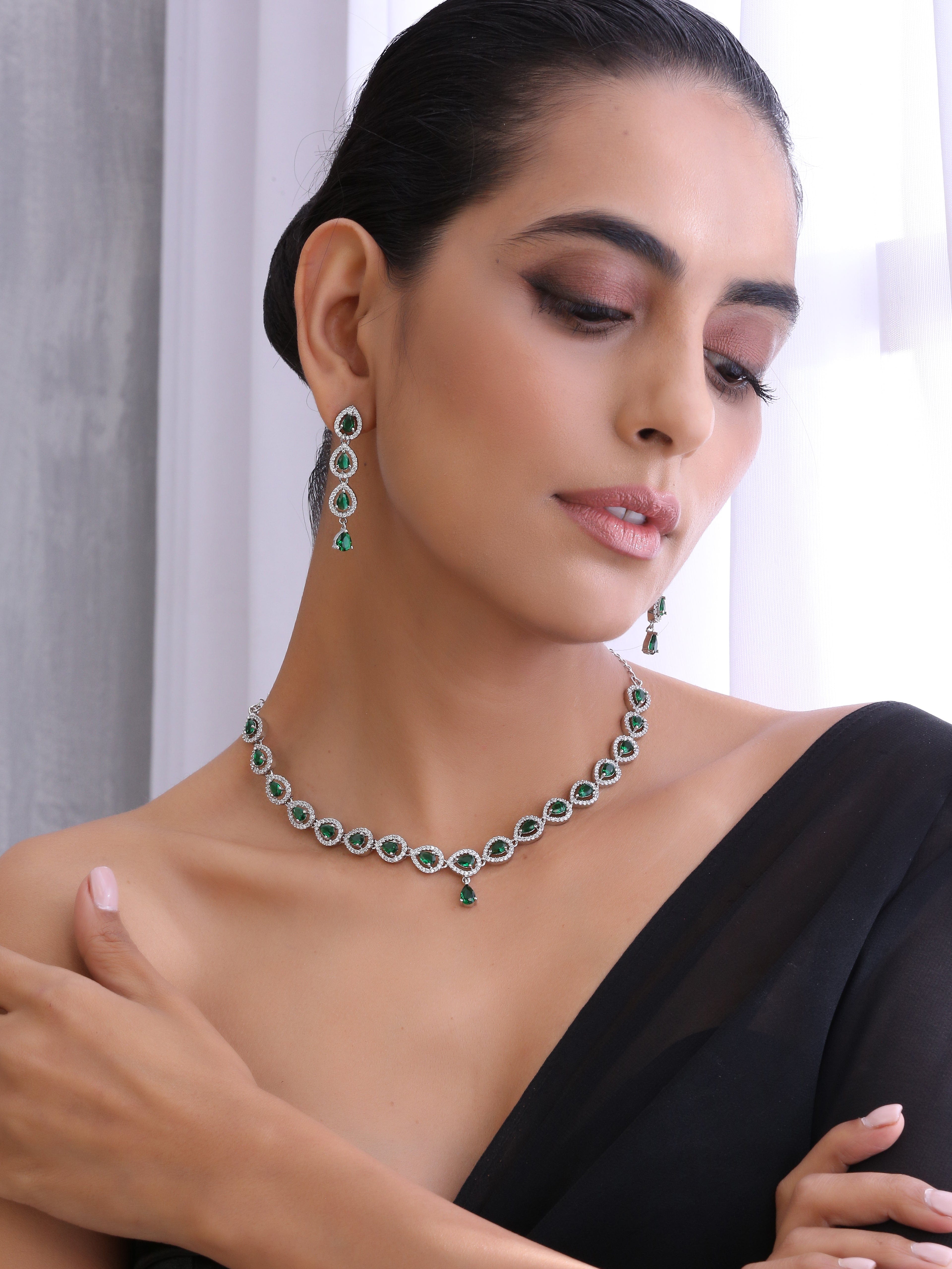 Klissaa Necklaces Eloise Green Statement Necklace Set