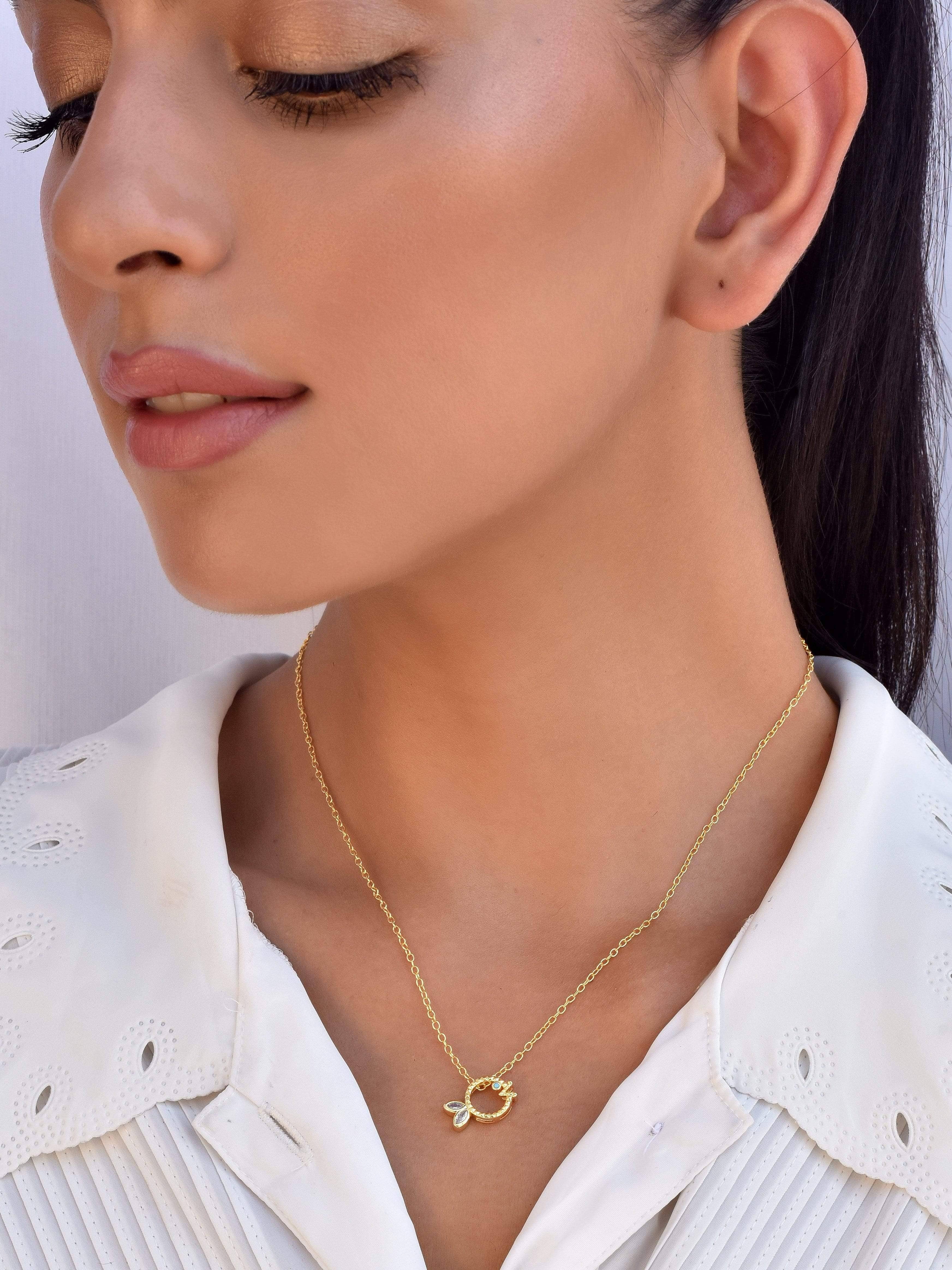 Klissaa Necklaces Klissaa Fish Pendant Necklace