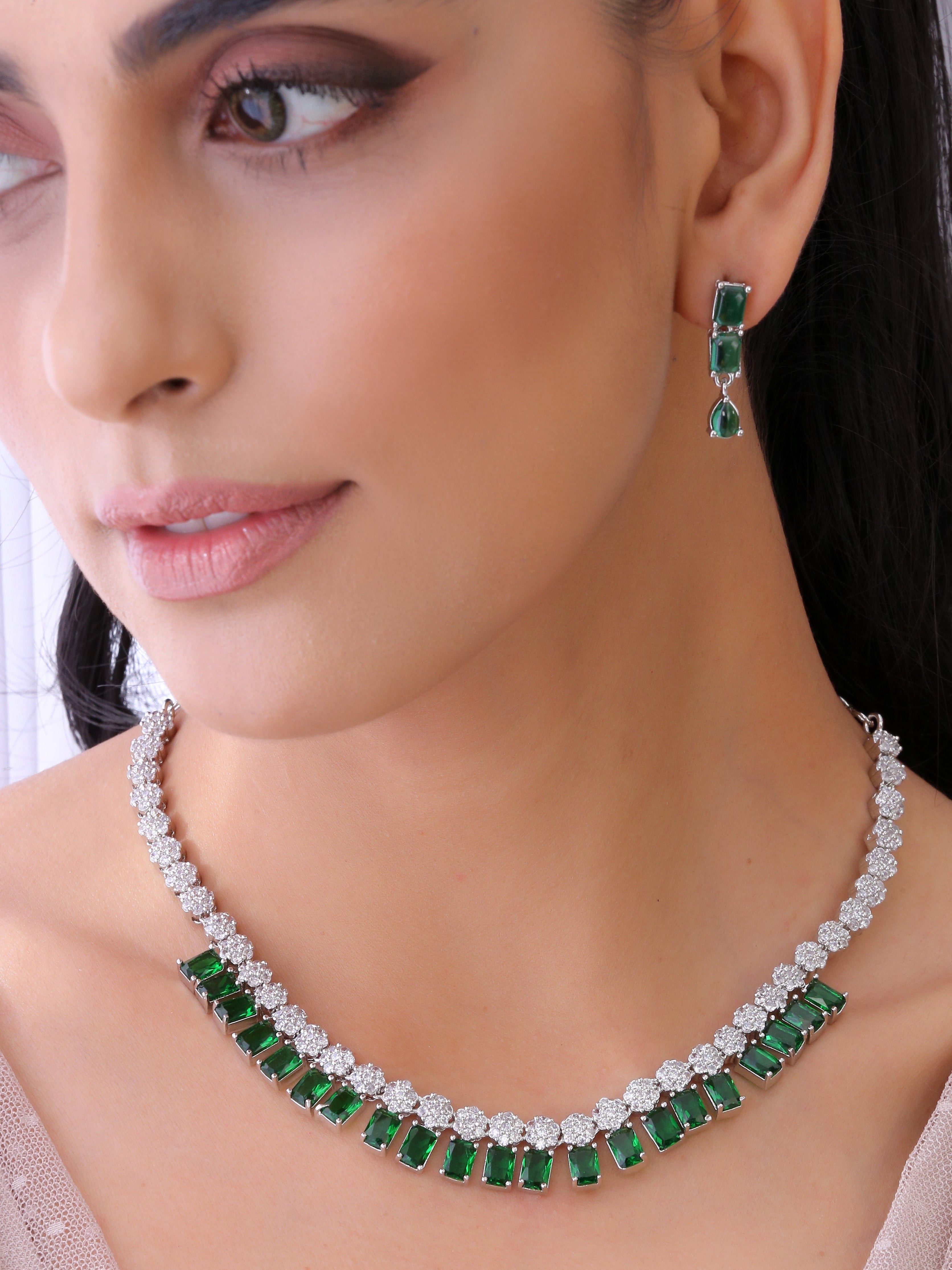 Klissaa Necklaces Magical Moments Austrian Crystals Necklace Set