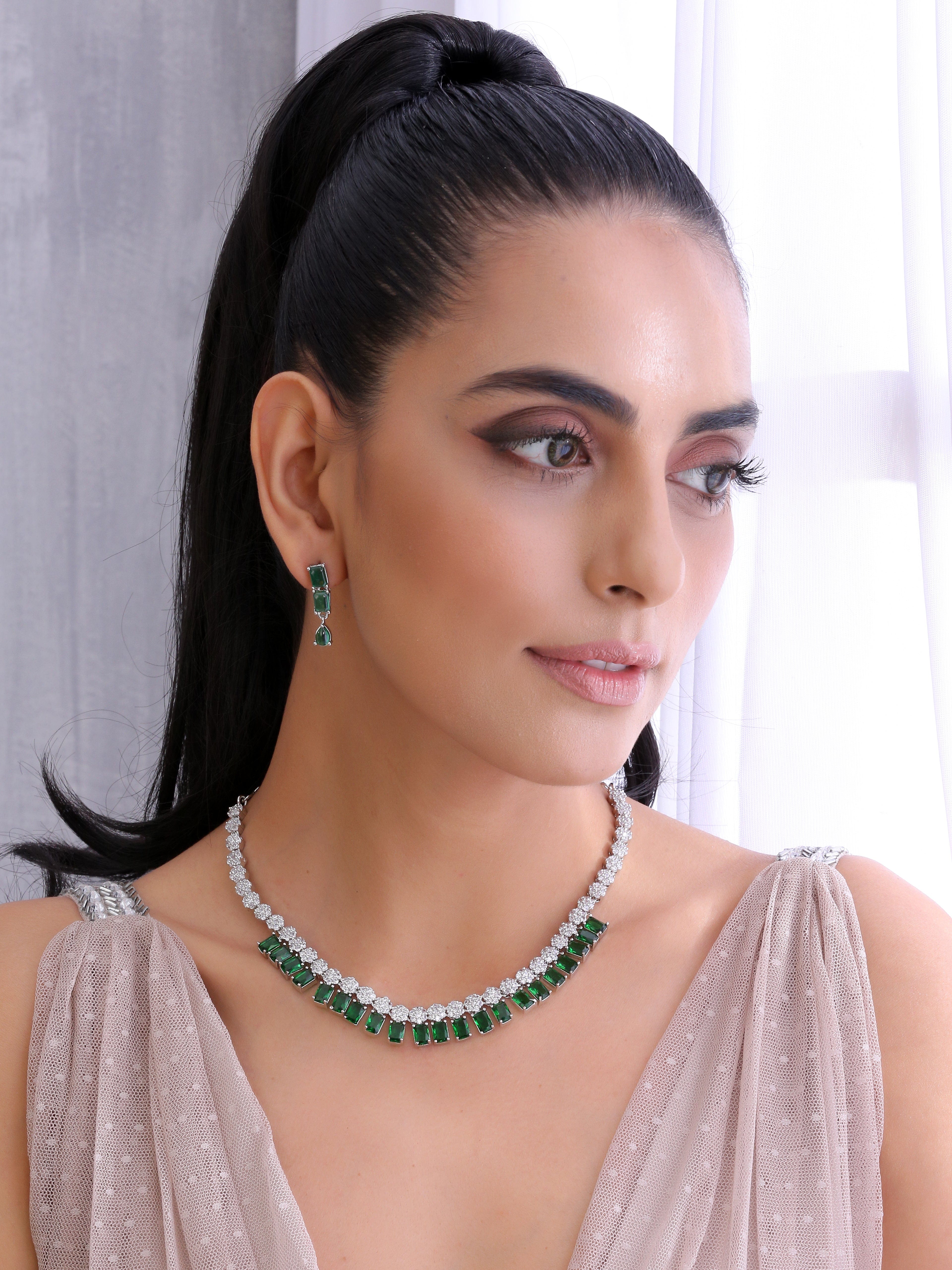 Klissaa Necklaces Magical Moments Austrian Crystals Necklace Set