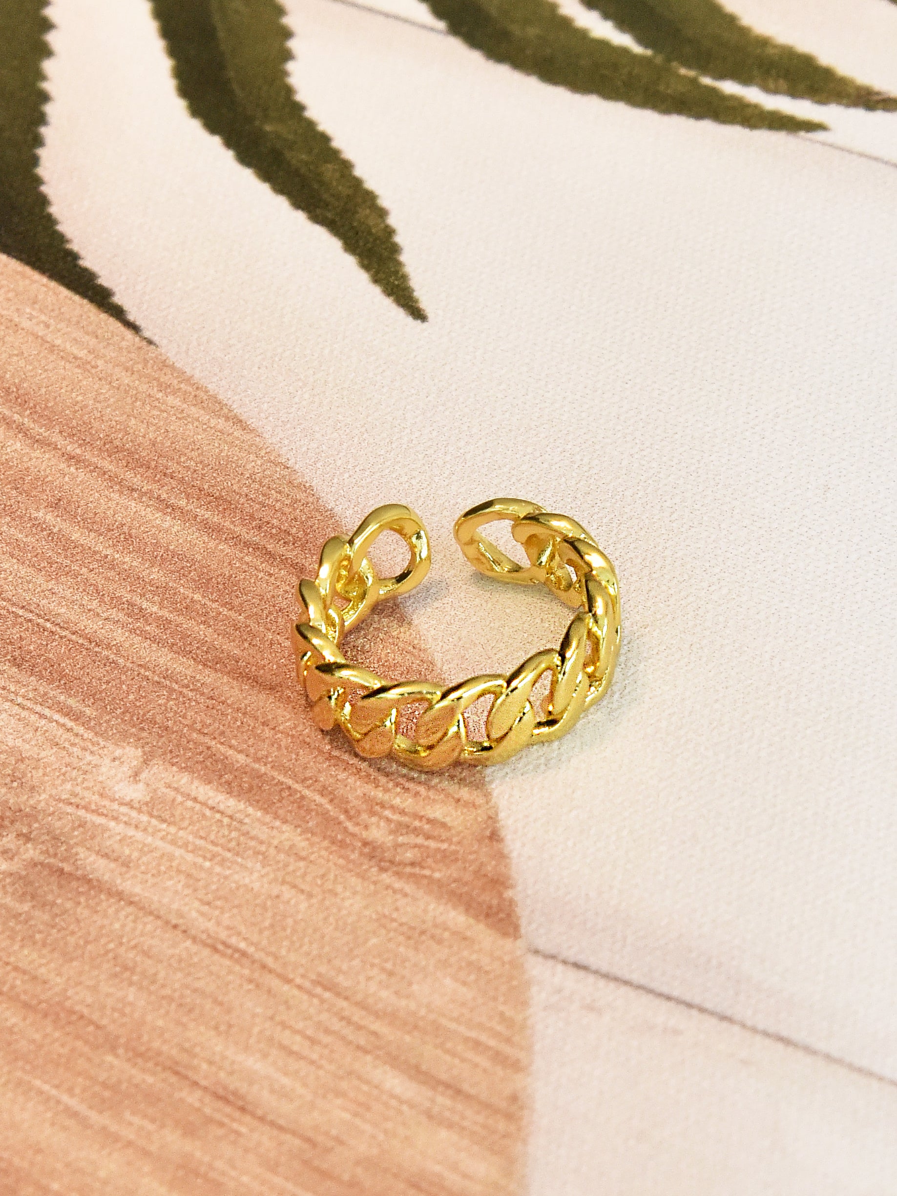 Klissaa Rings Cuban Link Chain Ring