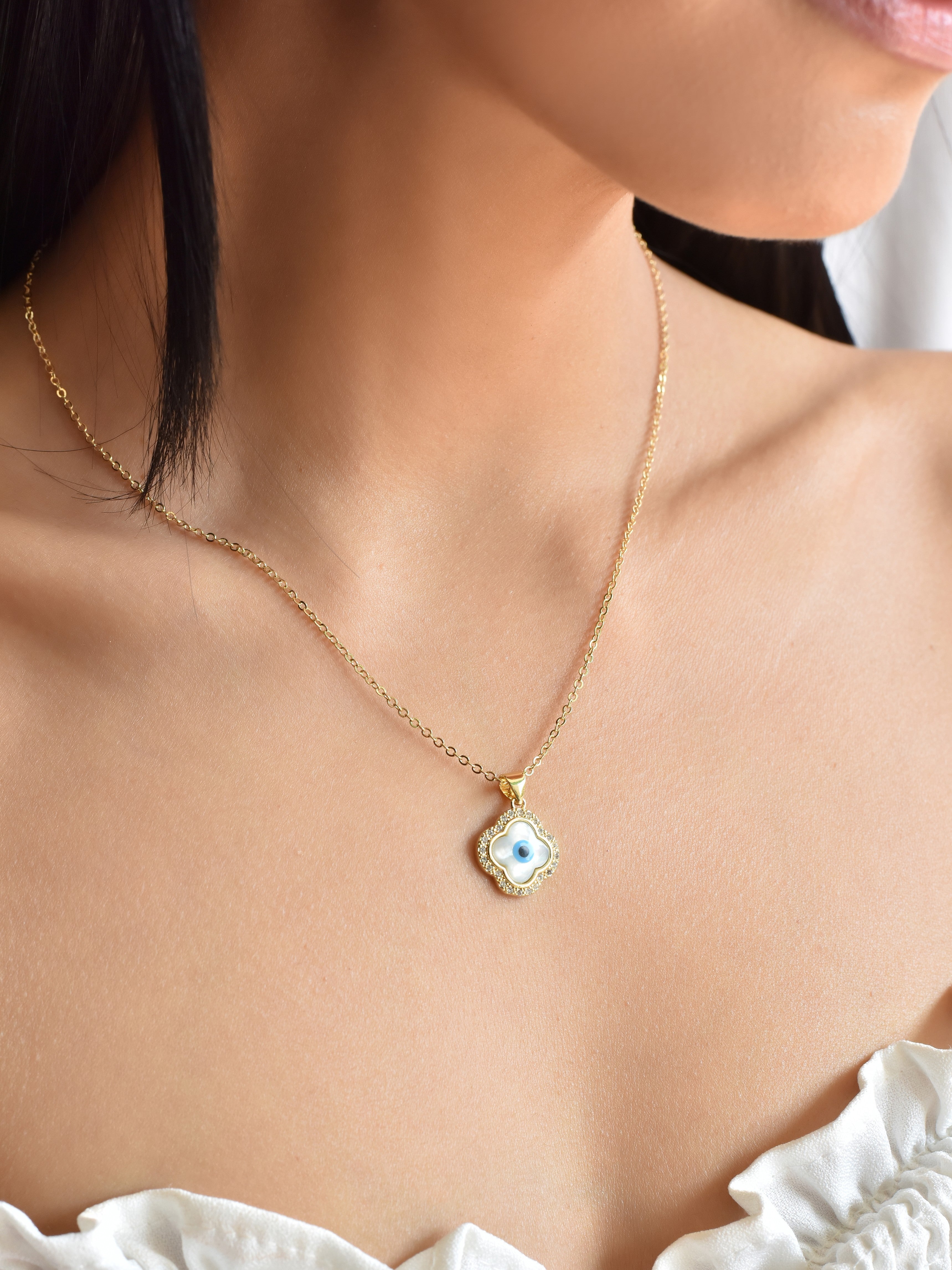 THE 3 PIECES OF MINIMAL EVIL EYE JEWELLERY YOU NEED IN YOUR COLLECTION! - Klissaa