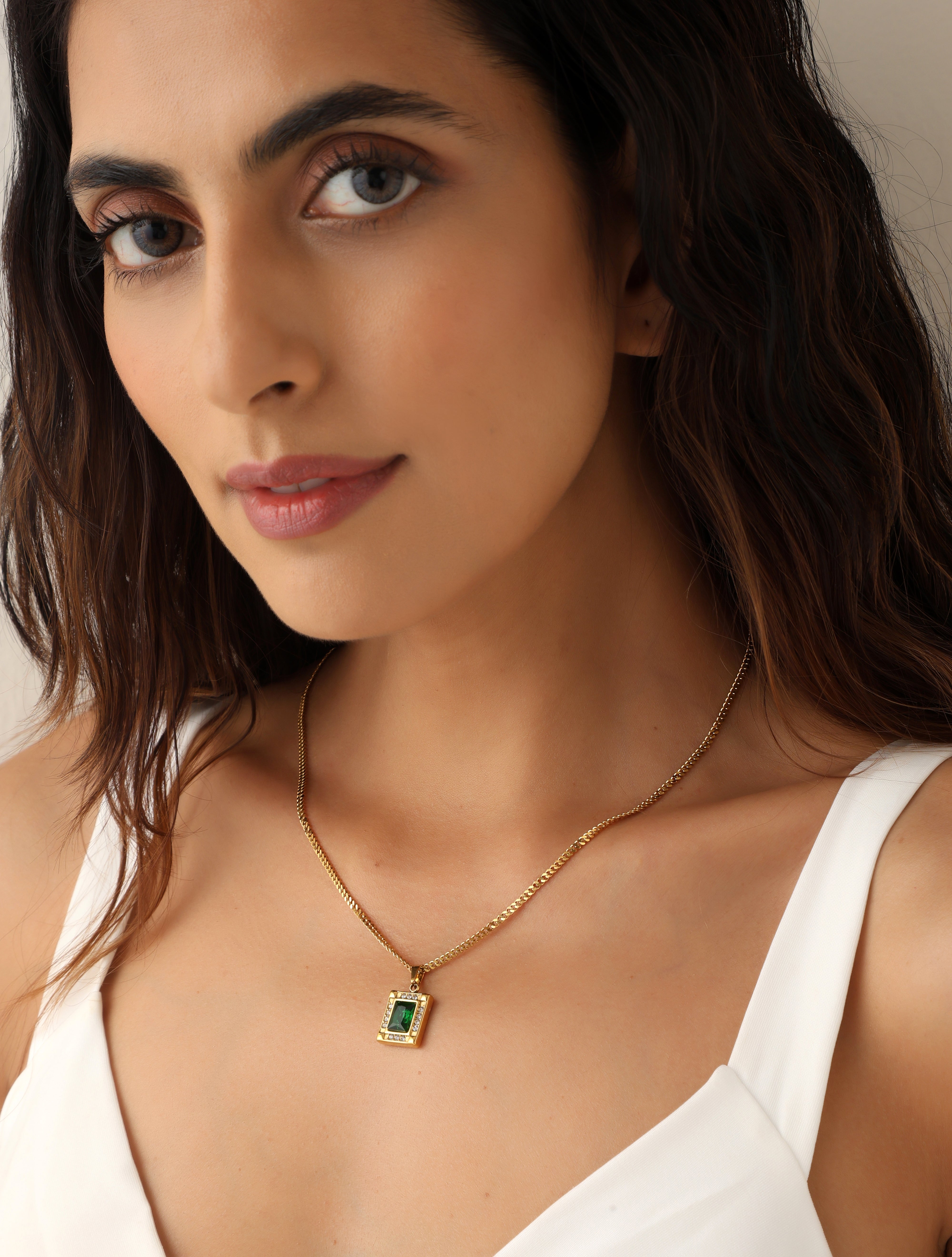 Cherie Emerald Pendant Necklace