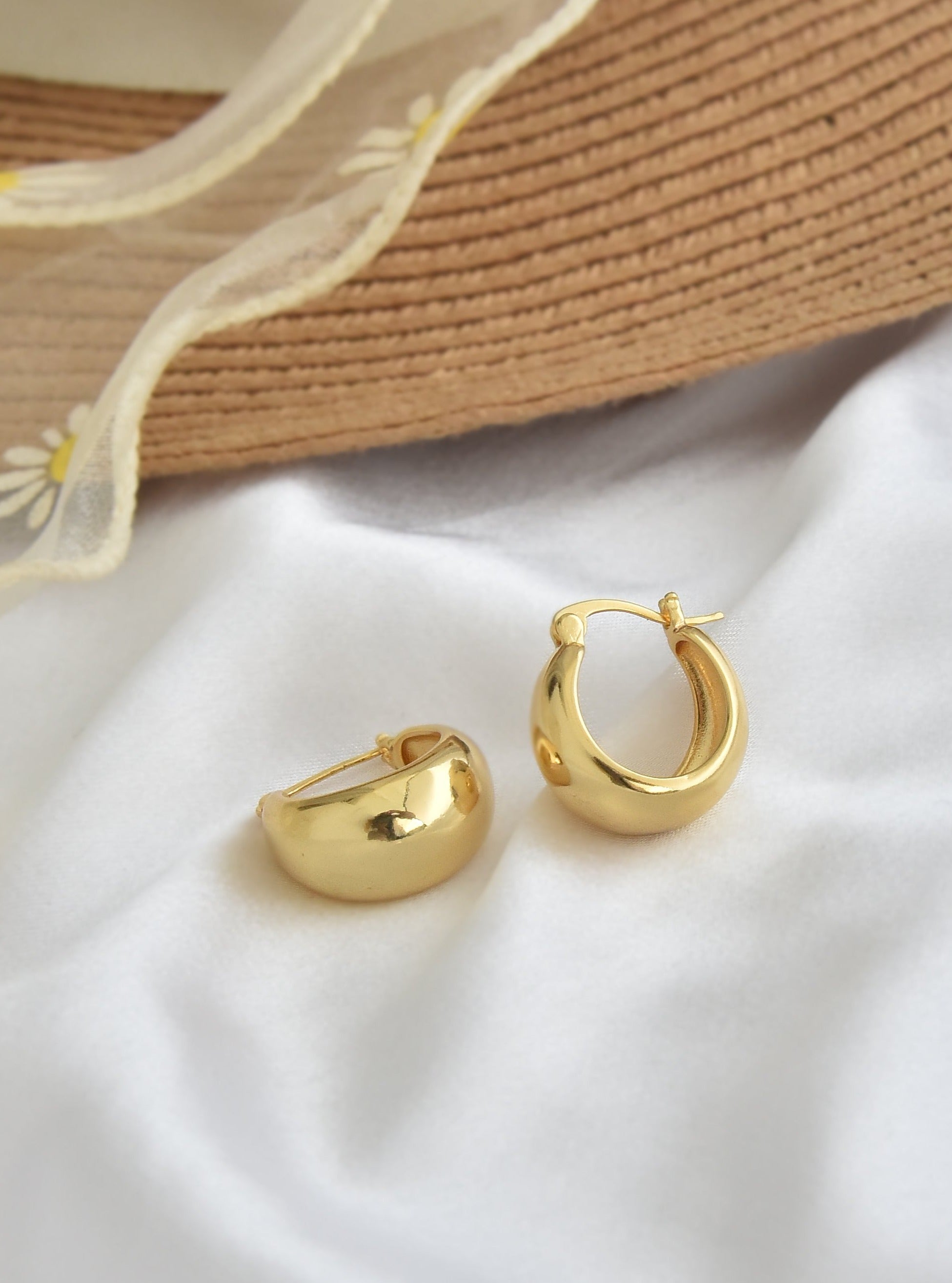 Arabella Hoop Earrings