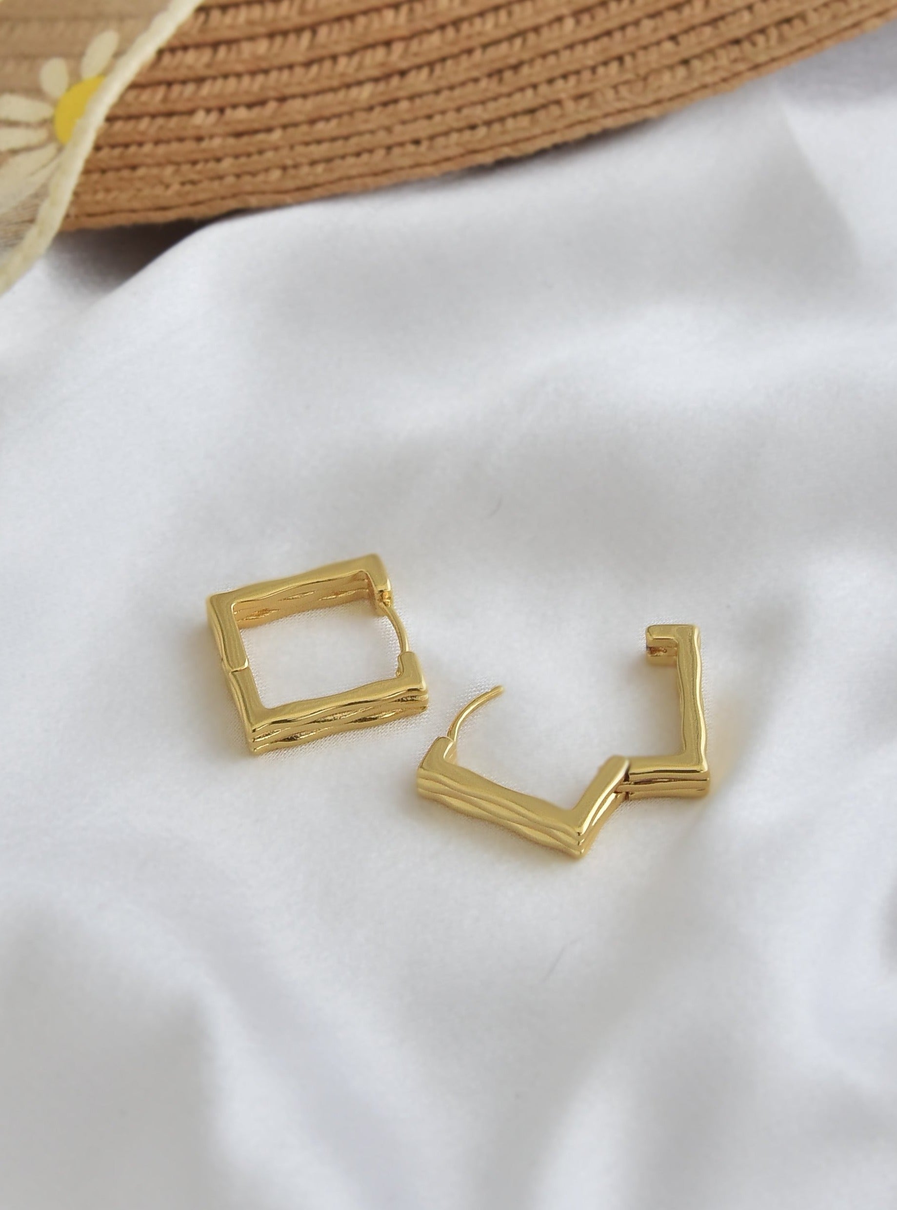 Statement-Making Square Hoop