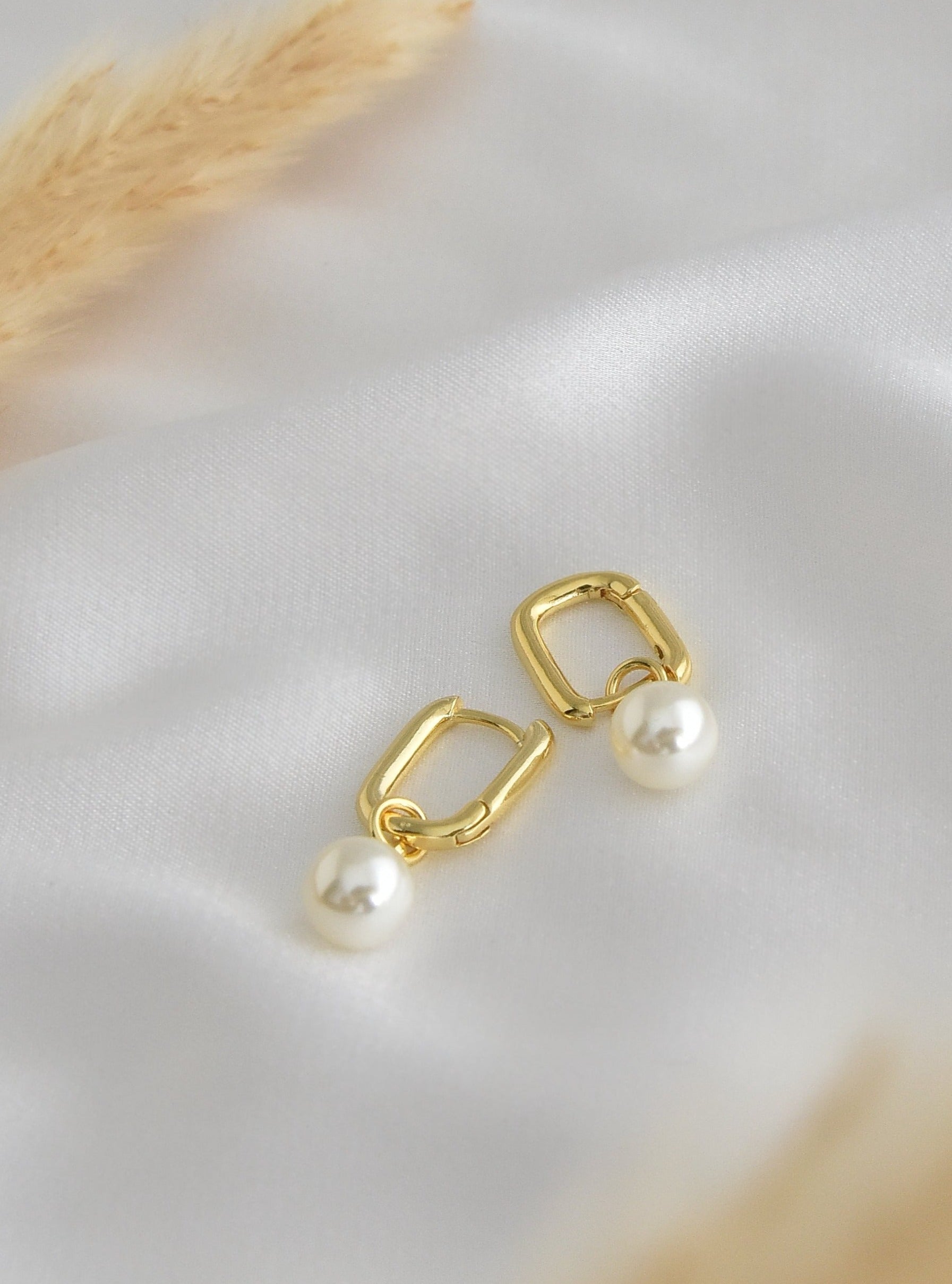 Rectangular Pearlite Earrings