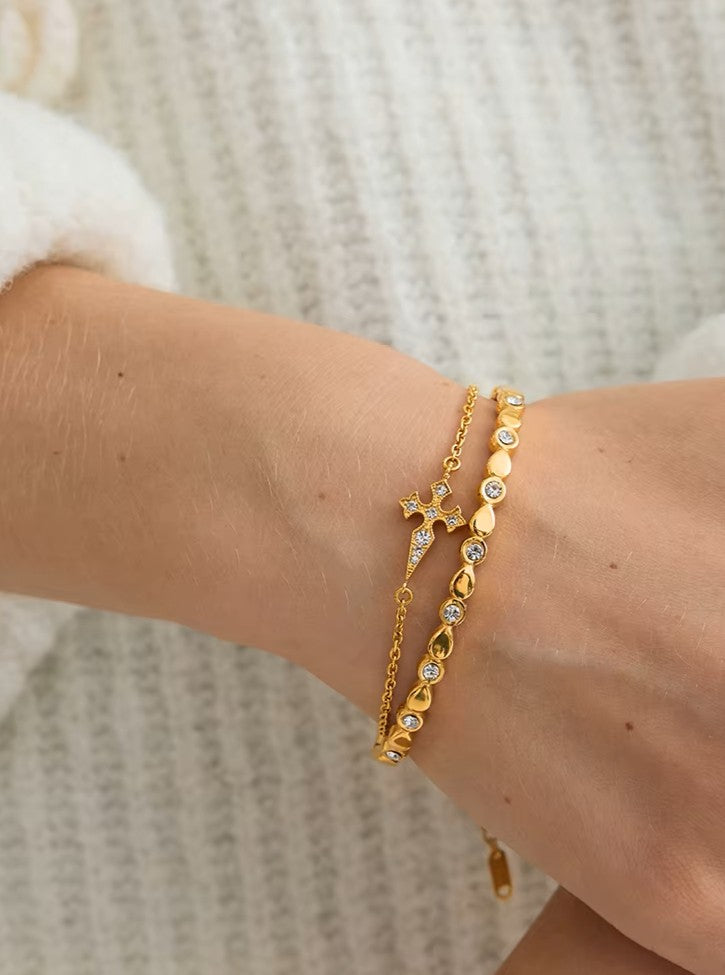 Classic Cross Bracelet