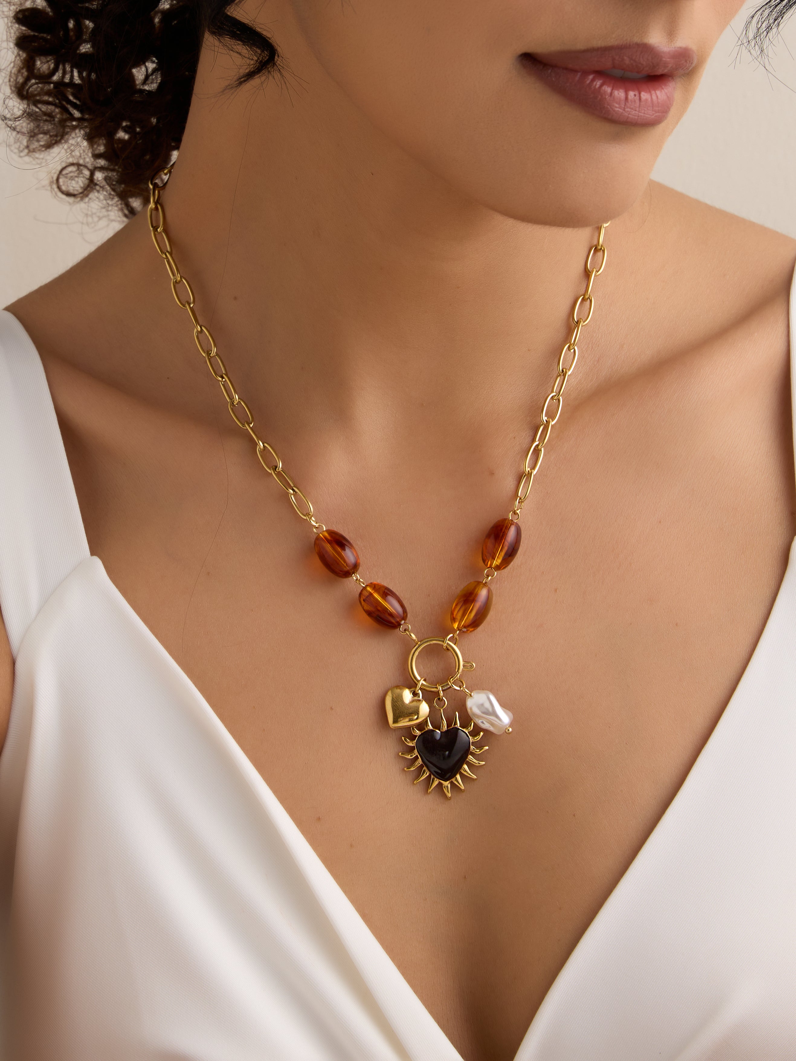 Amber Natural Stones Heart Necklace