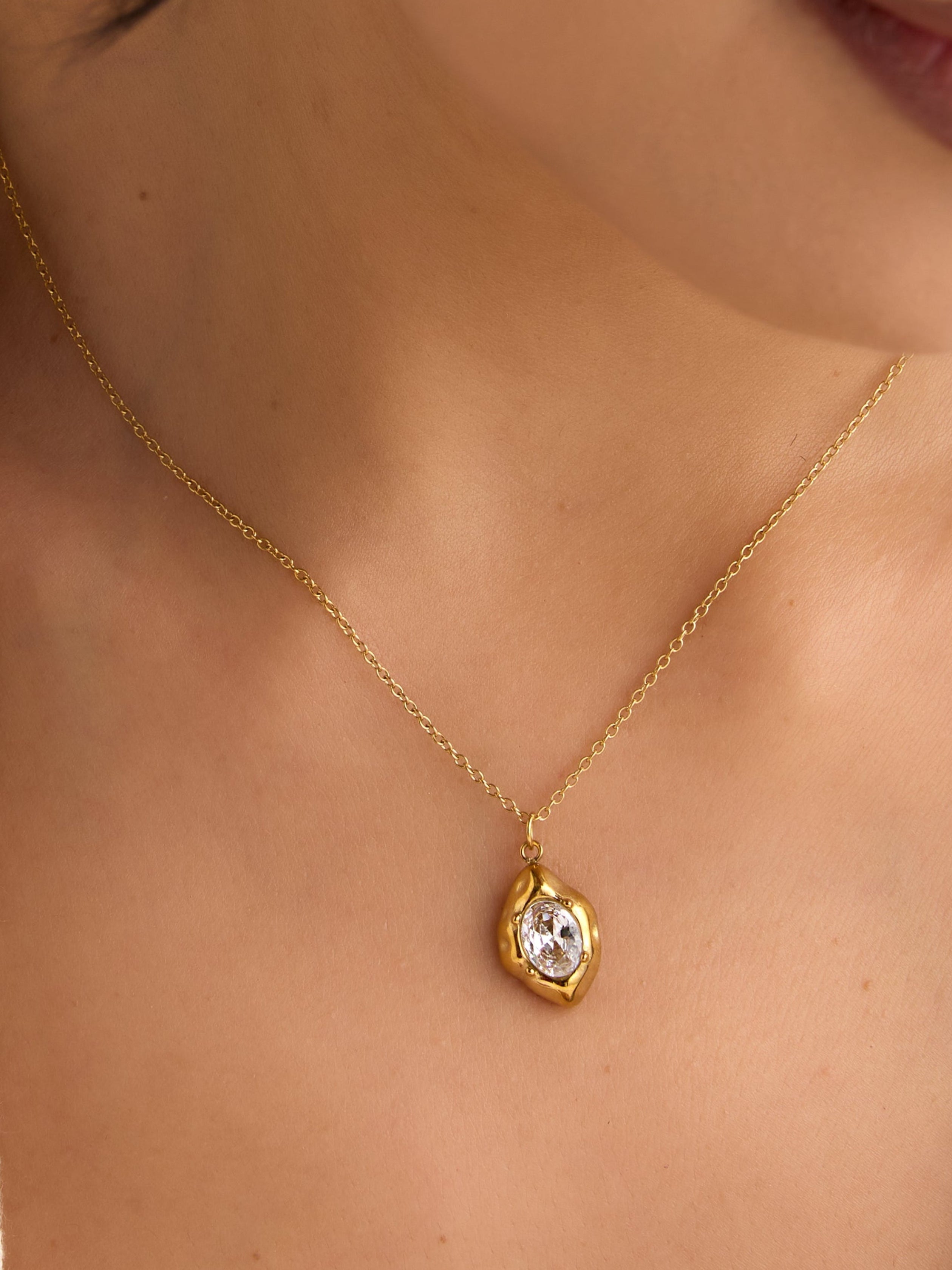 Stella Waterproof Necklace