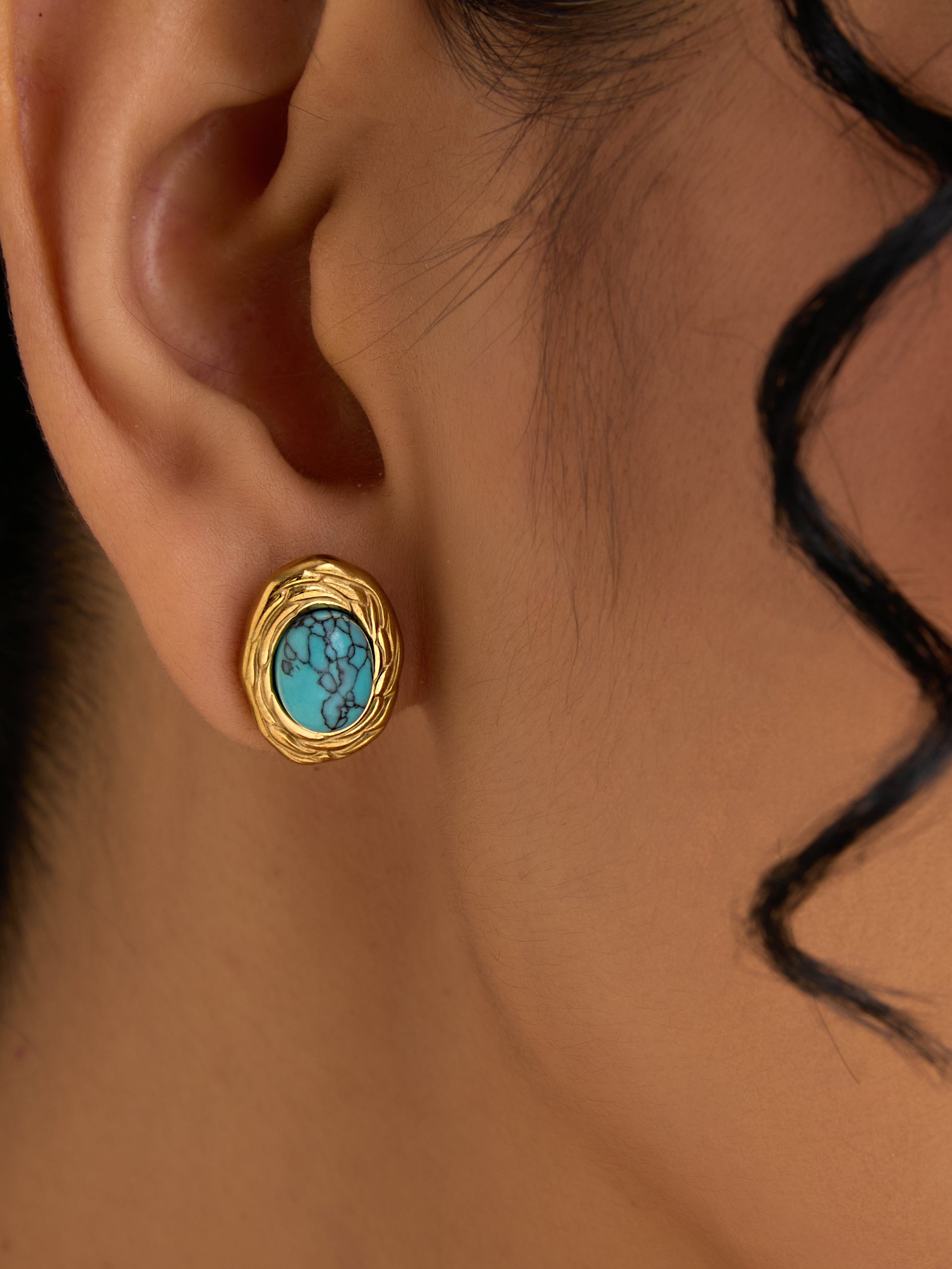 Vintage Turquoise Studs