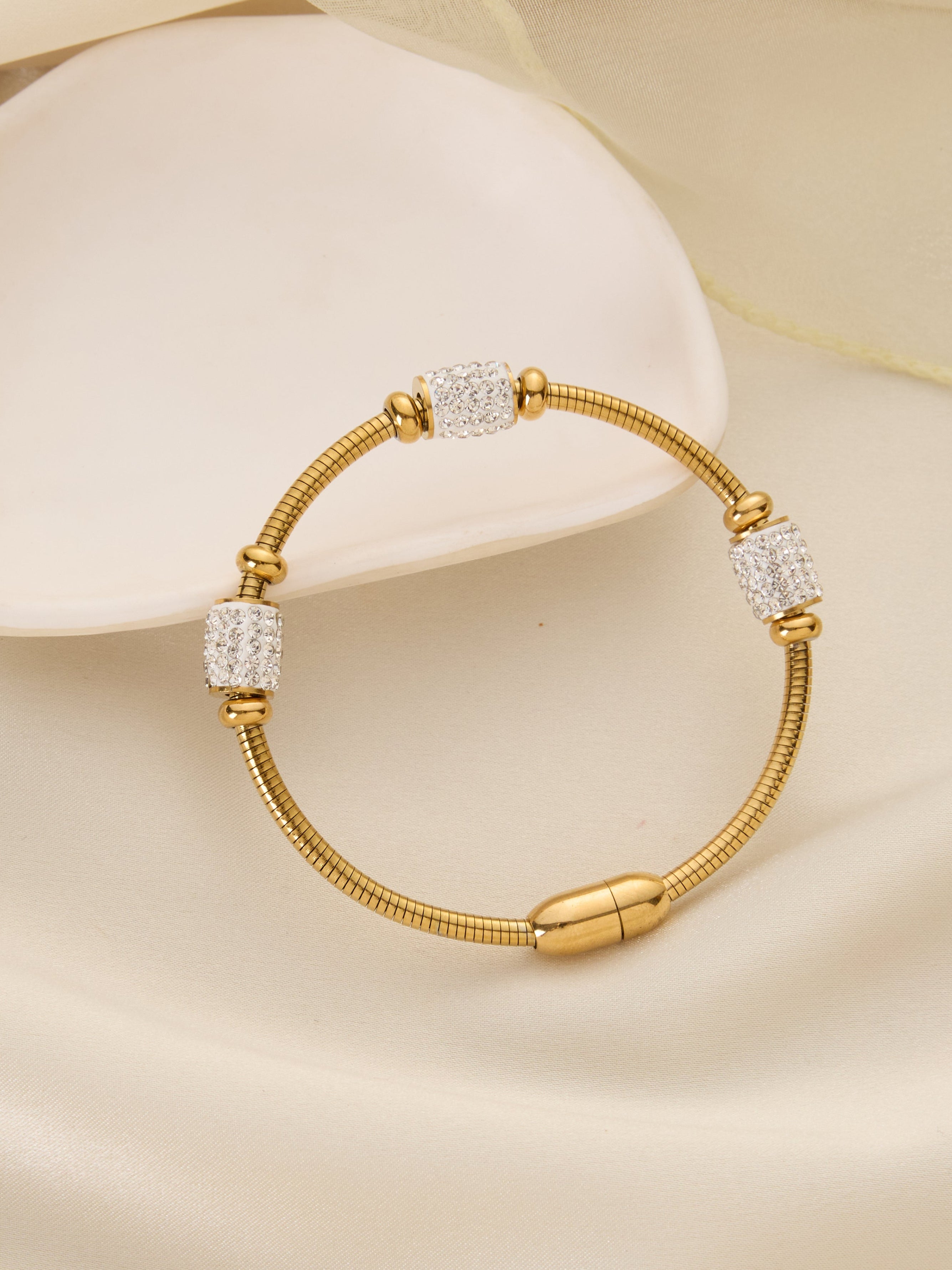 Charlotte Bangle