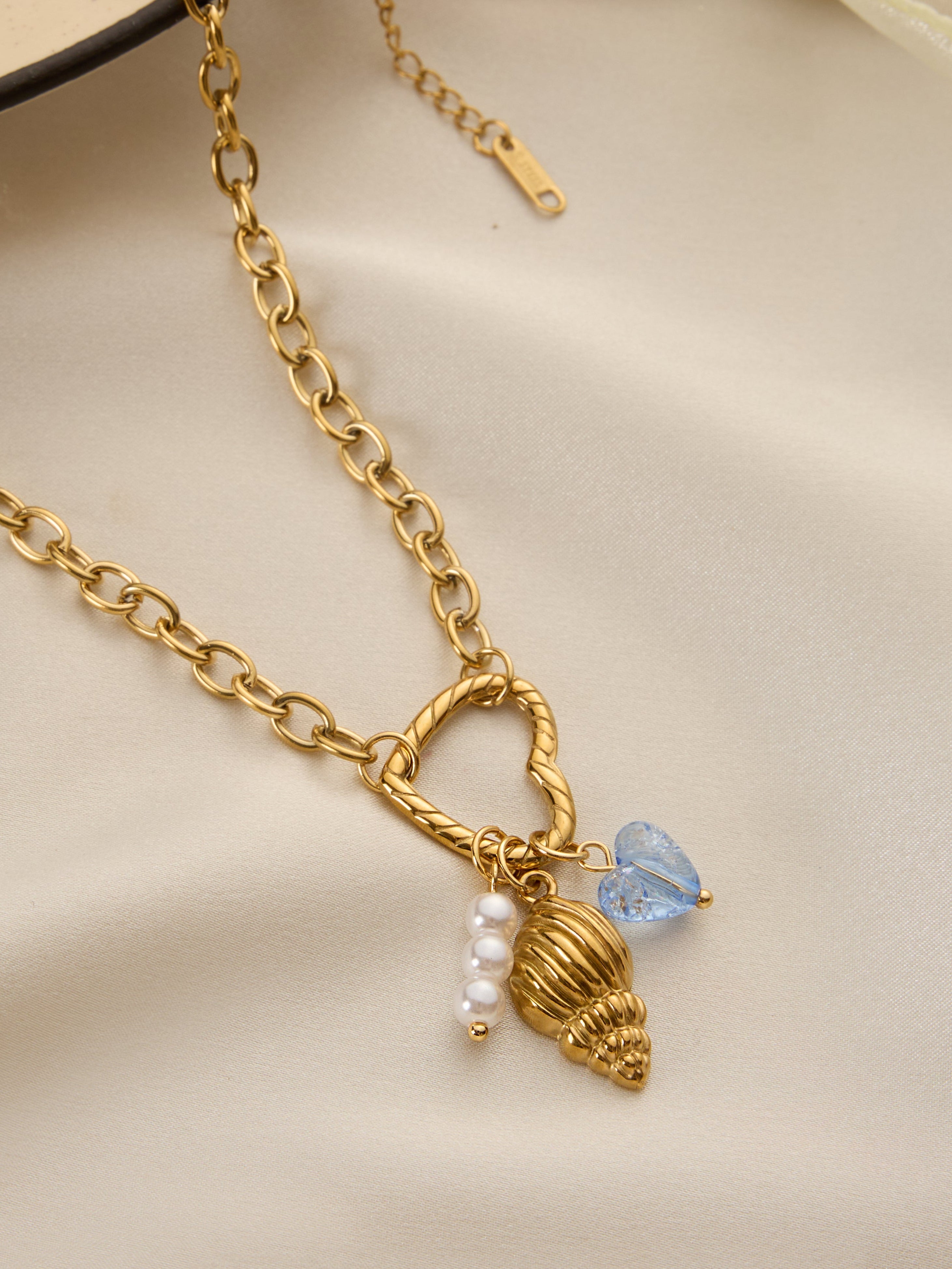 Love Loop Necklace