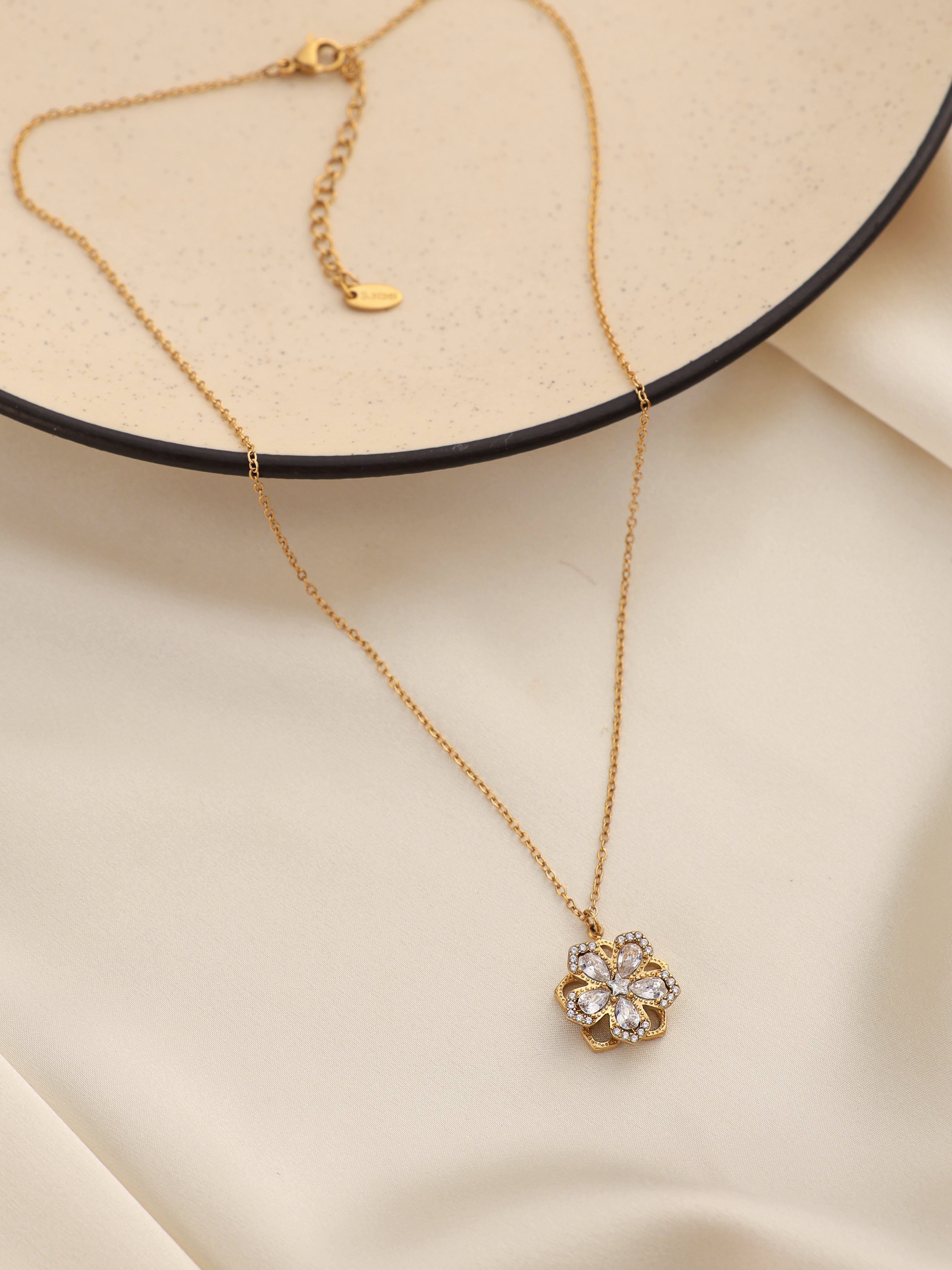 Playful Clover Necklace