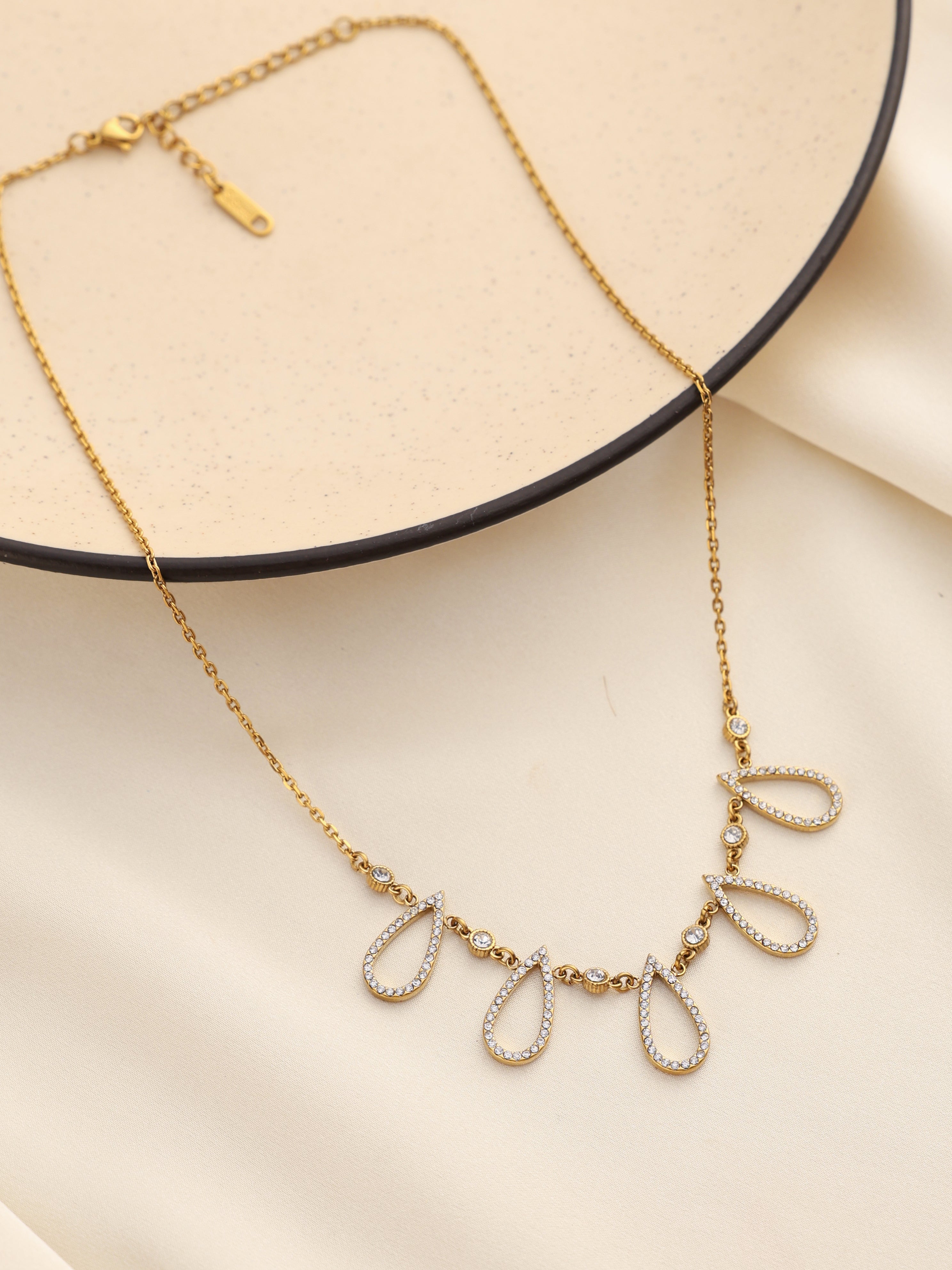 Classic Tear Drop Necklace