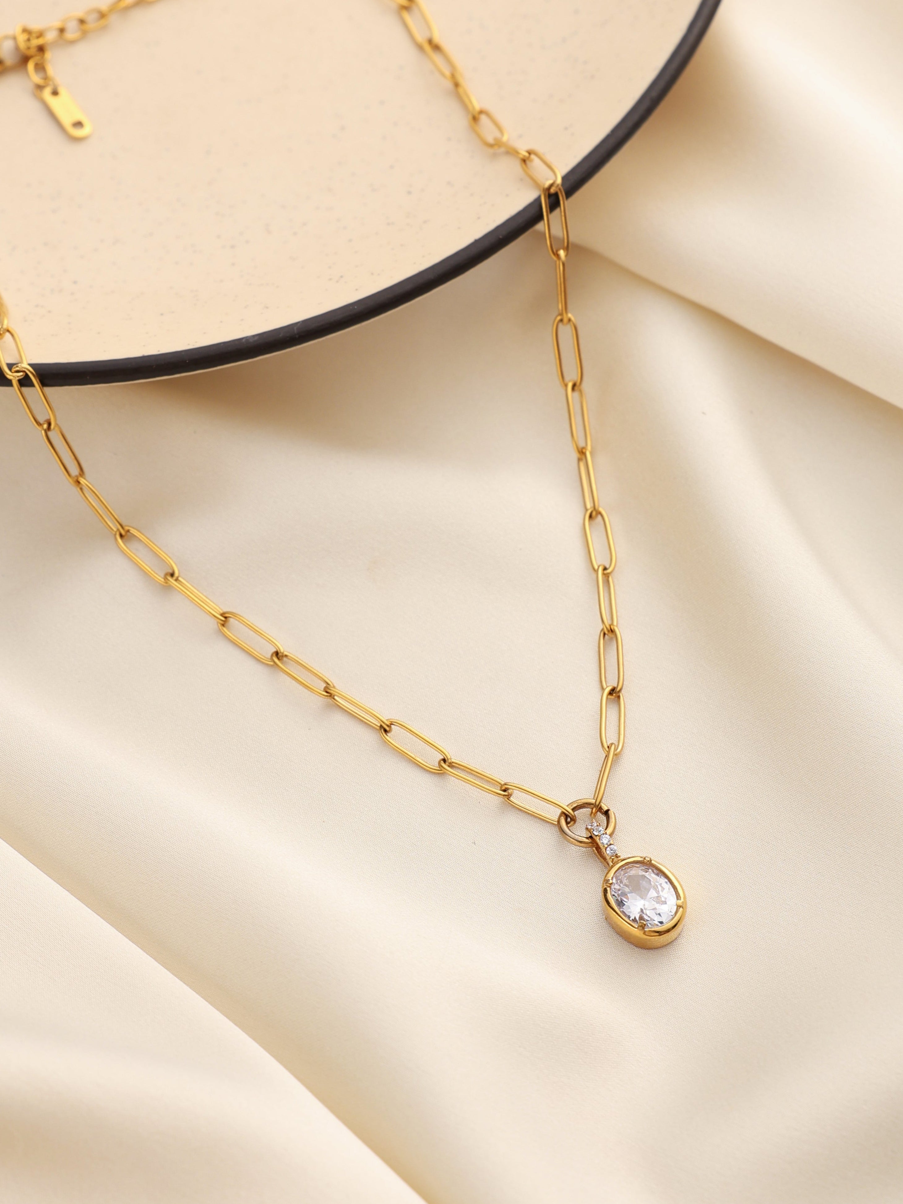 Solitaire Link Chain Necklace