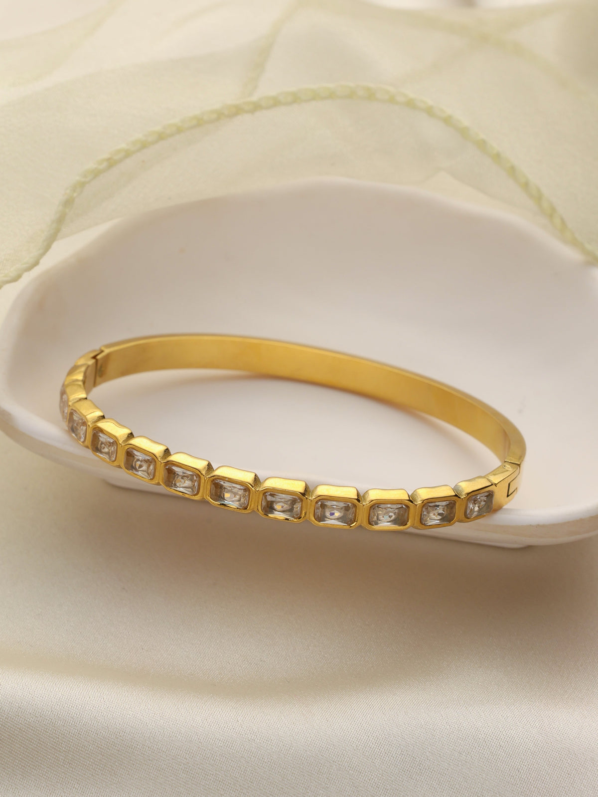 waterproof jewellery