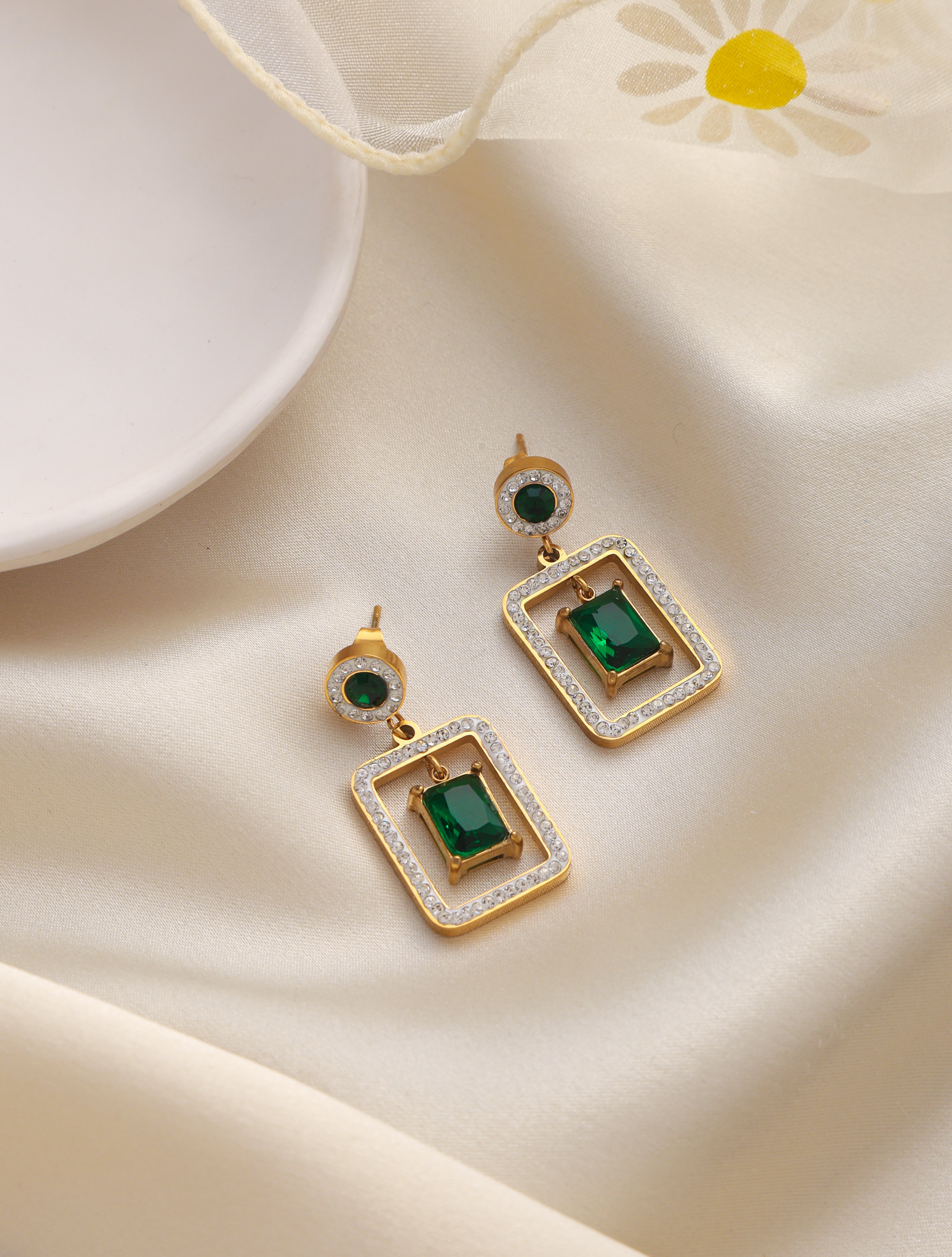 Tanya Emerald Earrings