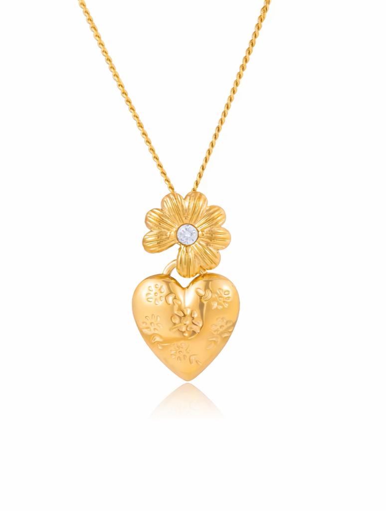 Erika Daisy Heart Necklace